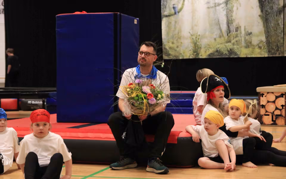 Forårsstemning i Outrup med GUB Gymnastik