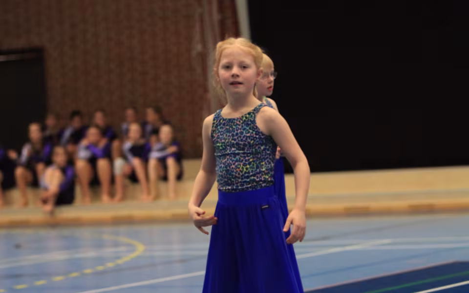 Mini Dancers Fra Outrup Strålede