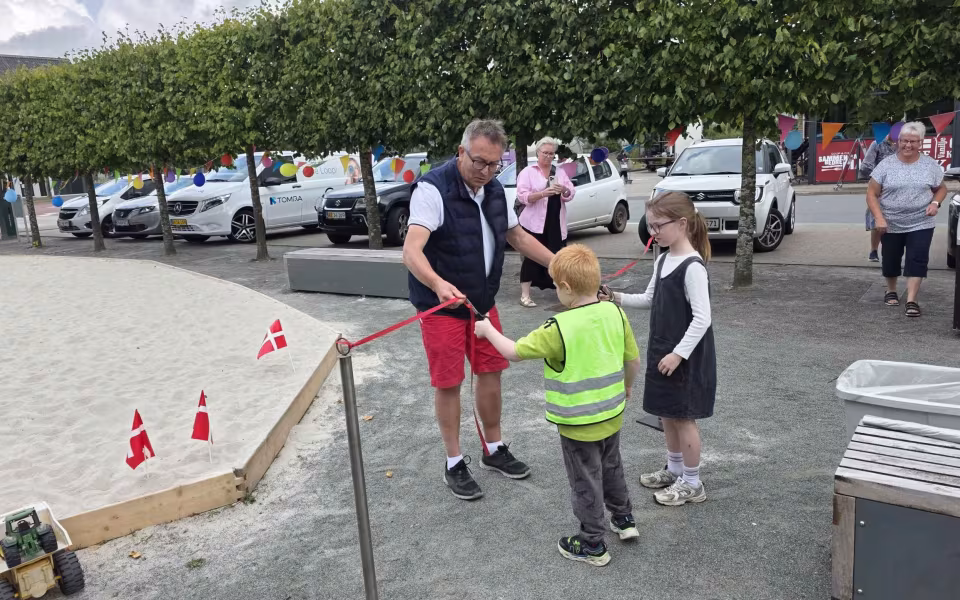 Billeder fra festlig indvielse af Tistrup By-Strand