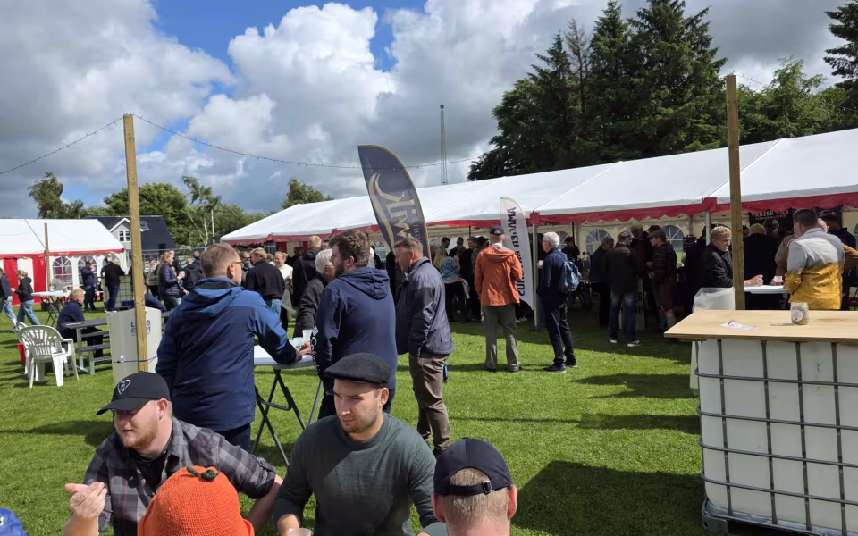 Ølgod BEER Festival 2026 bød på smag, musik og fællesskab - Se billeder fra dagen.