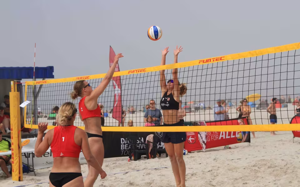 Semifinaler i beachvolley ved Henne