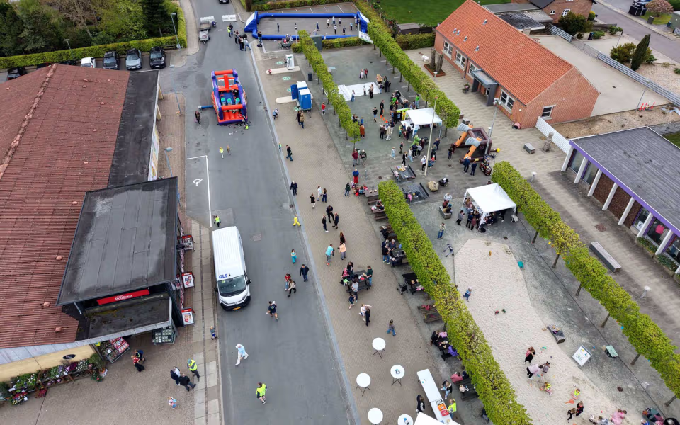 Stor deltagelse til Tistrup Screaming Carneval på torvet - Se de mange billeder