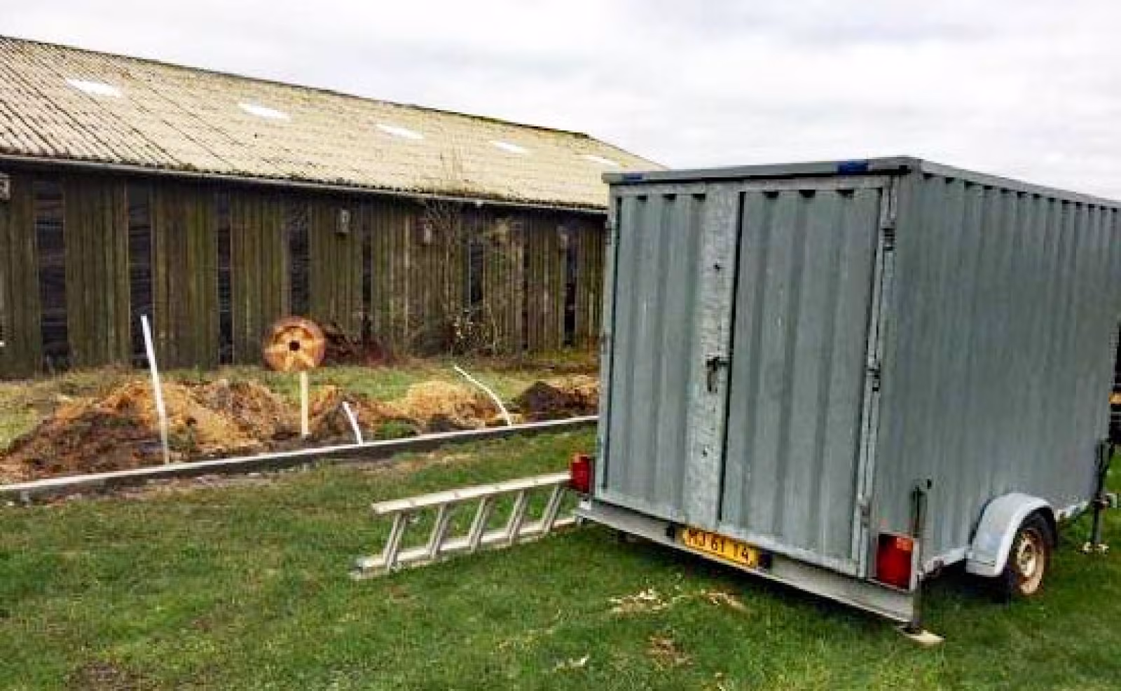 Vestjysk Svæveflyveklubs trailer fyldt med værktøj er stjålet. Har du set den stå et sted, så kontakt klubben.