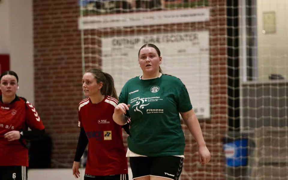 Blåbjerg HK Serie 2 damer triumferer med sejr