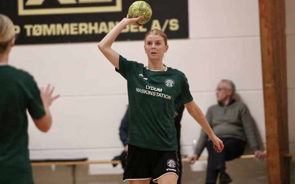 Endelig sejr til Blåbjergs U-19 piger