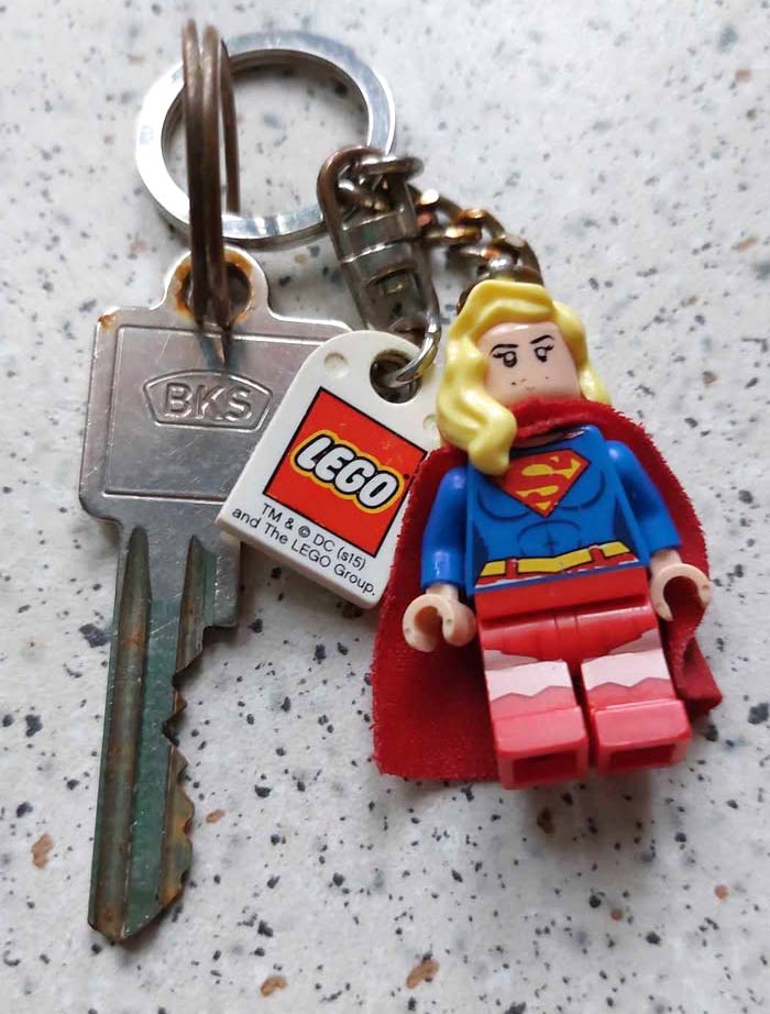 Fundet nøglebundt med LEGO-figur