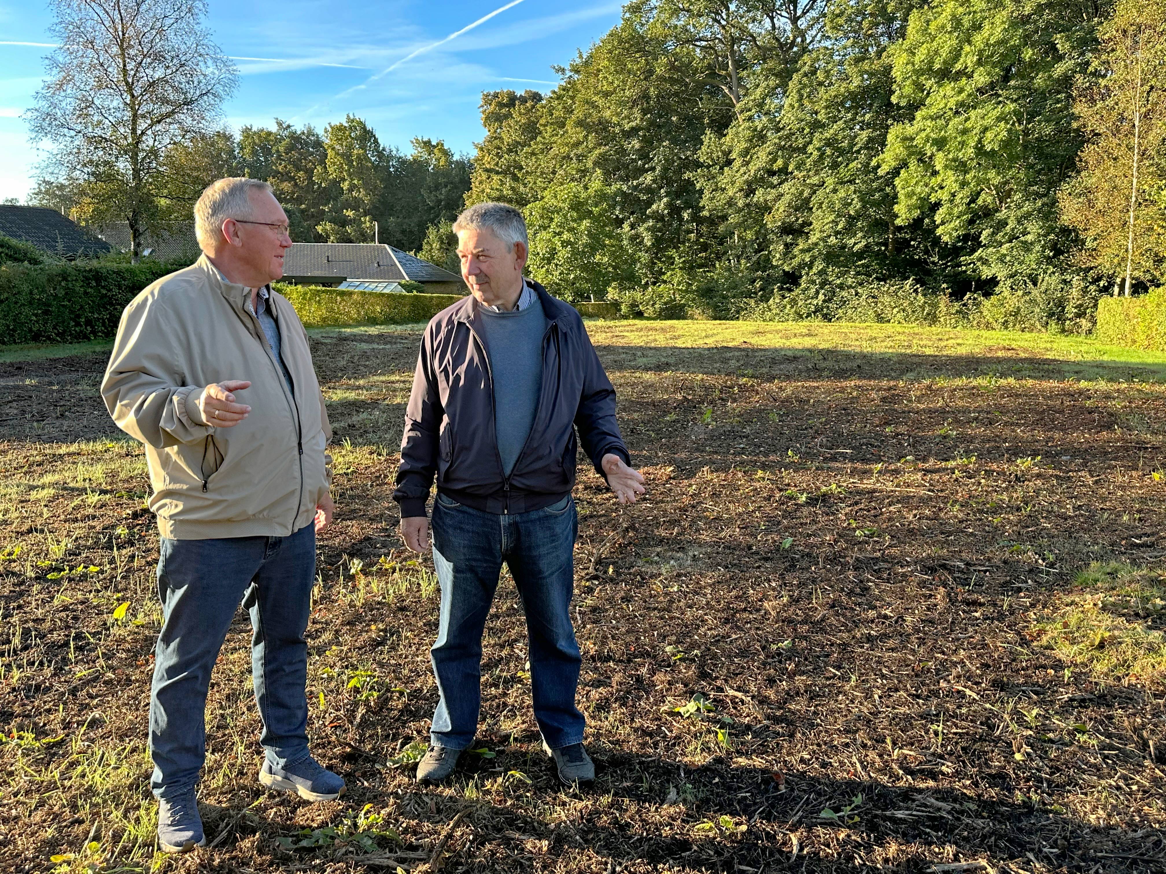 Per Thisted (V) og Frank Sørensen, formand for Ansager Byudvikling