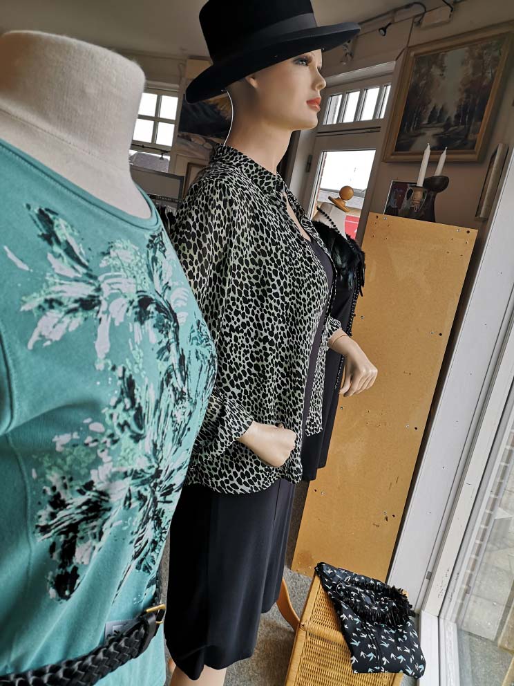 En uge med udsalg i Kirkens Korshærs genbrugsbutik, Vestergade 5, 6823 Ansager