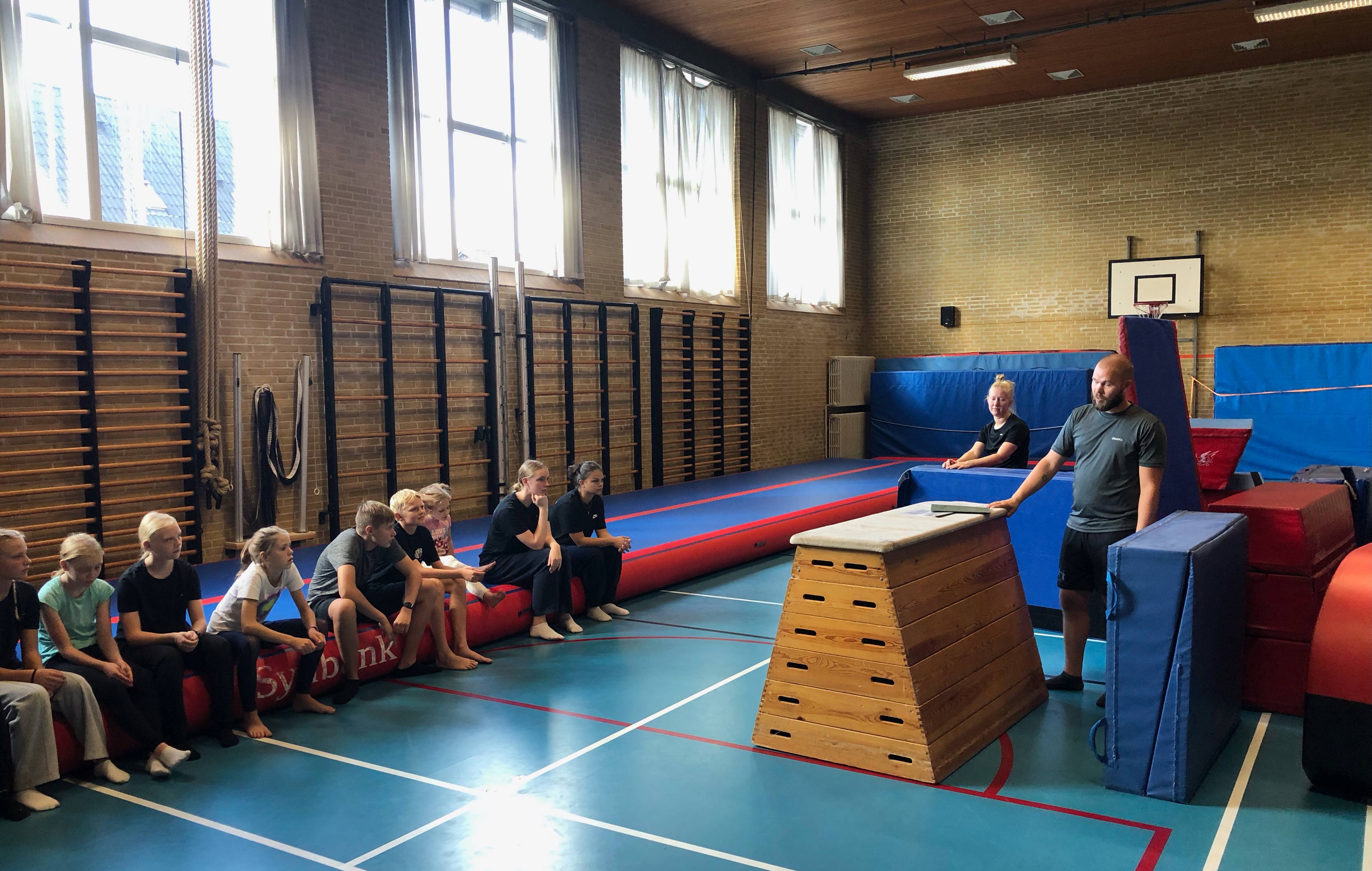 Ledere og trænere til den kommende gymnastiksæson var søndag på kursus på Ansager Skole