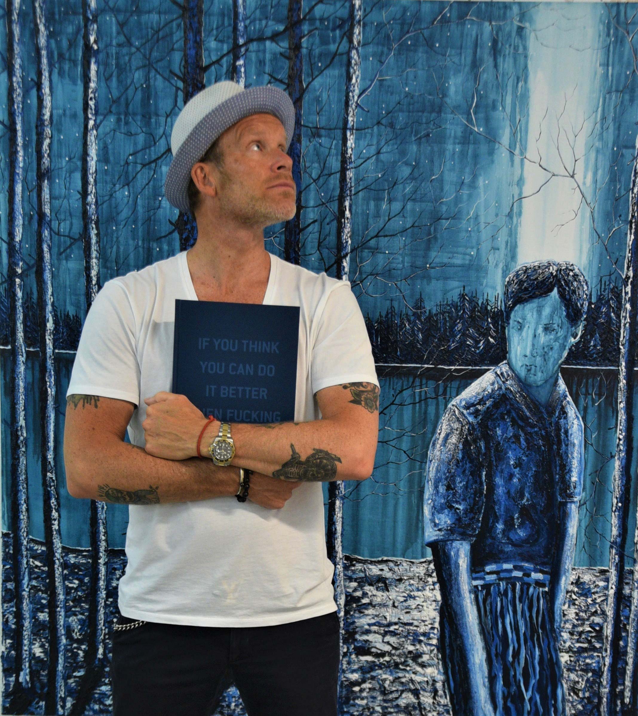 Tre års intenst arbejde med farven Berliner Blau er til ende, og det bliver markeret med bogen: IF YOU THINK YOU CAN DO IT BETTER THEN FUCKING DO IT YOURSELF.