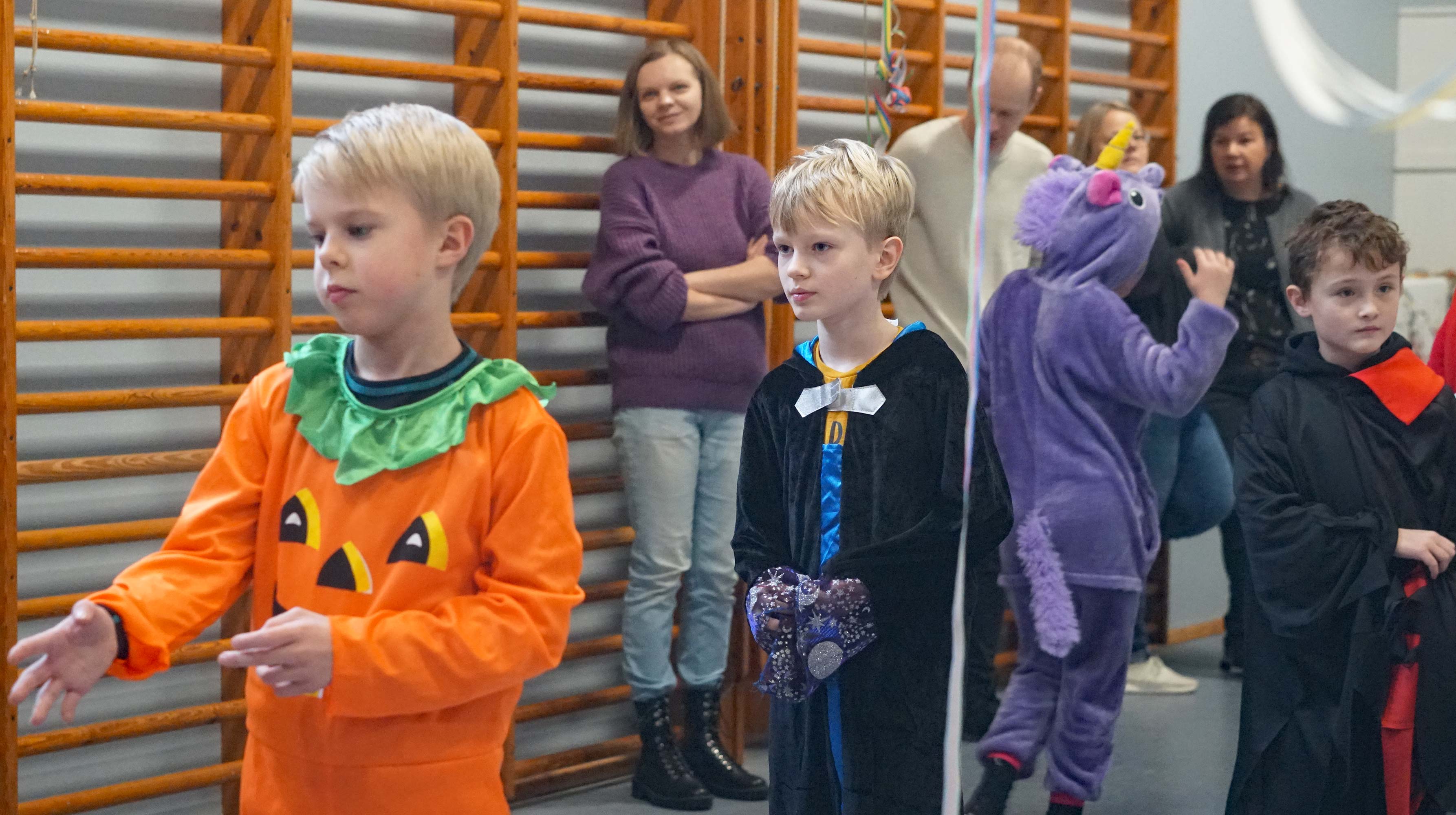 De fineste, farligste og mest kreative kostumer blev fundet frem til fastelavnsfesten på Ansager skole