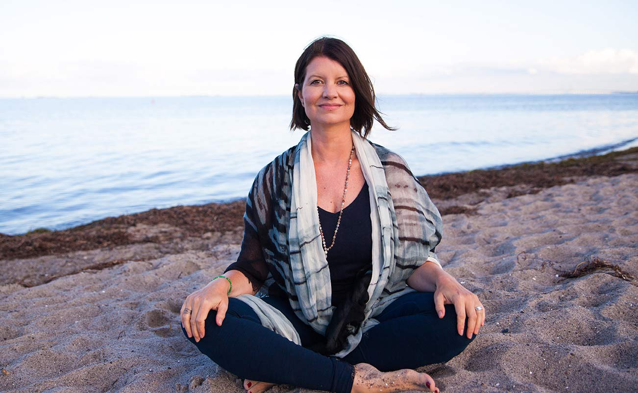 Anne Goncalves  er yogalærer og stresscoach