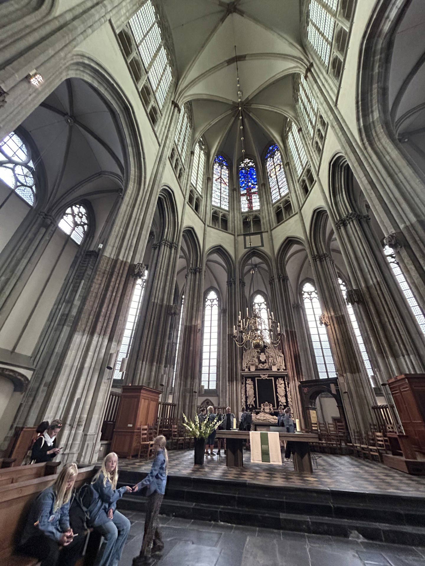 Onsdagens besøg ved St. Martin’s Cathedral i Utrecht – en imponerende og smuk oplevelse, vi alle nød
