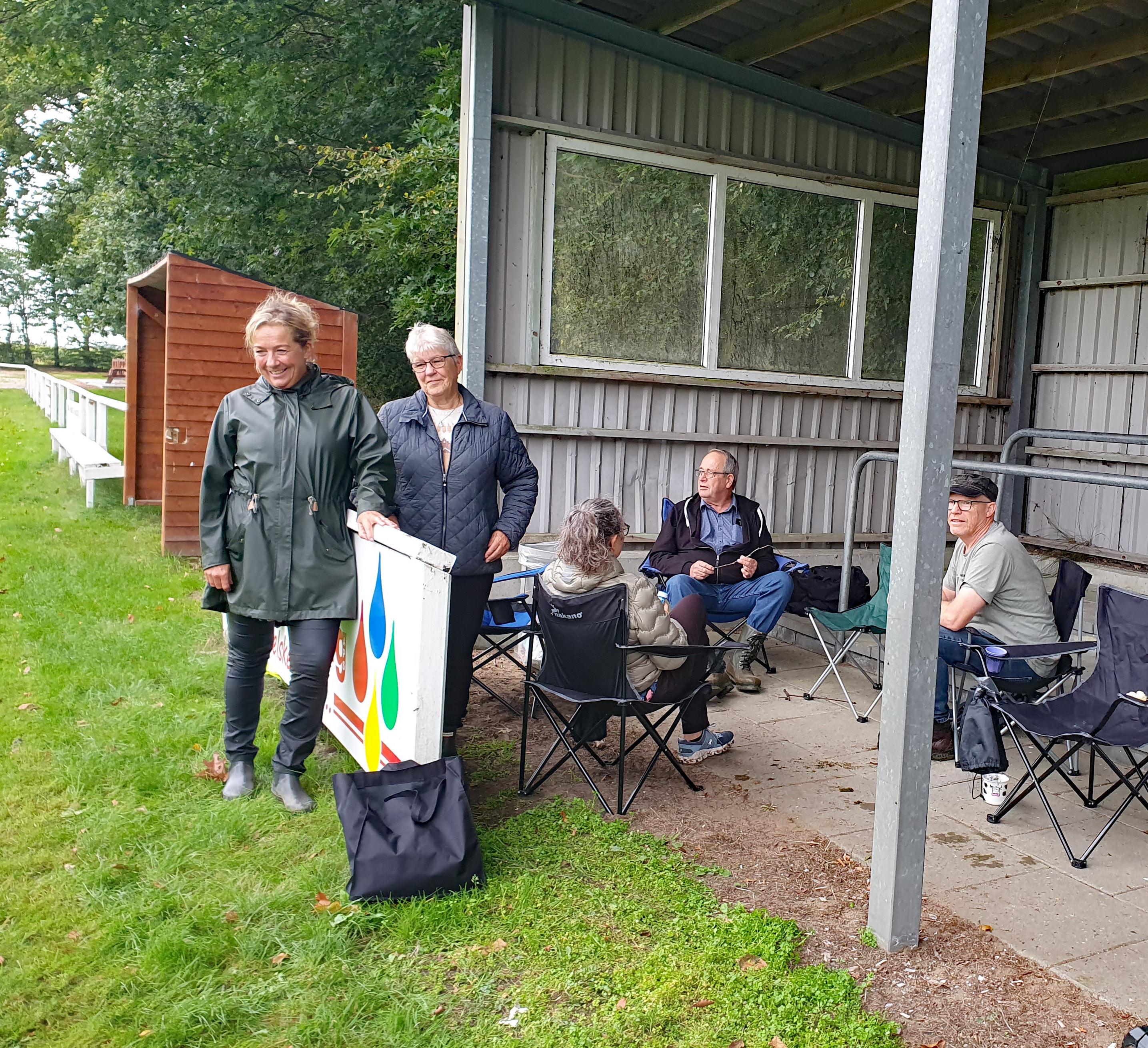 Bedsteforældredag i dagplejen på Ansager stadion