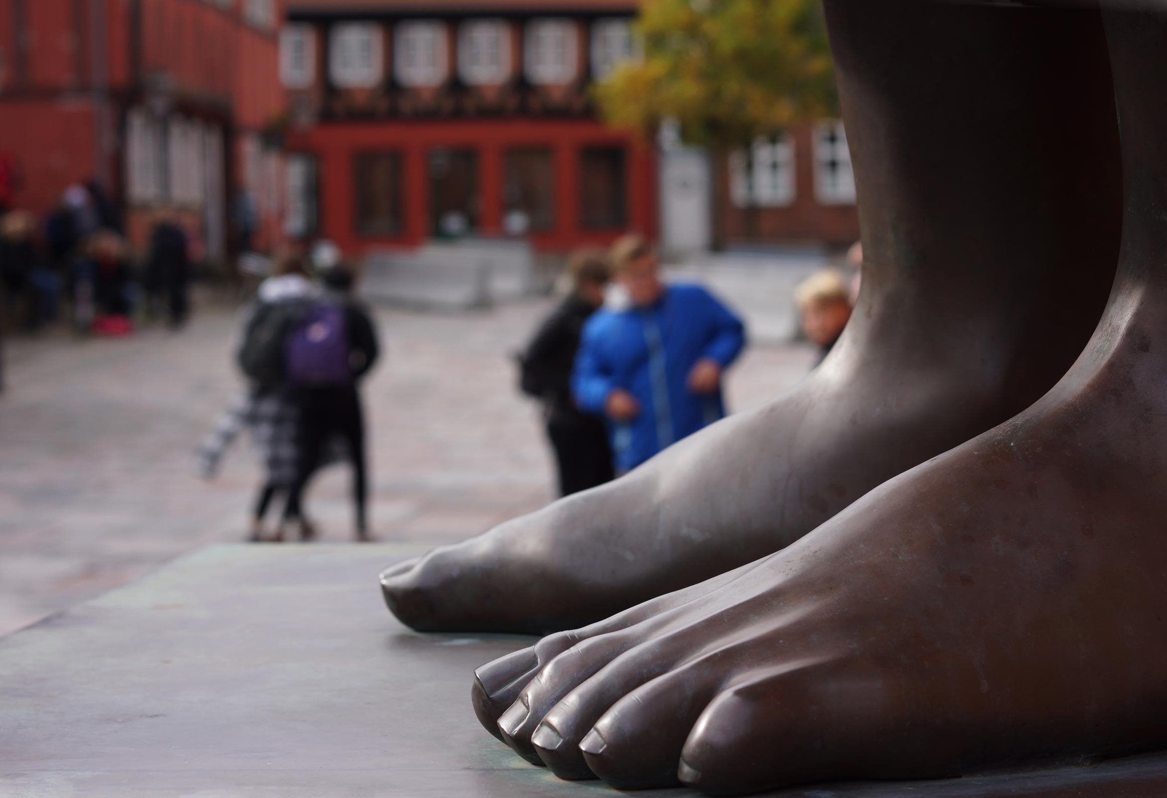Indtryk fra førstedagen på folkemødet i Ribe i anledning af 500 året for revolutionen.