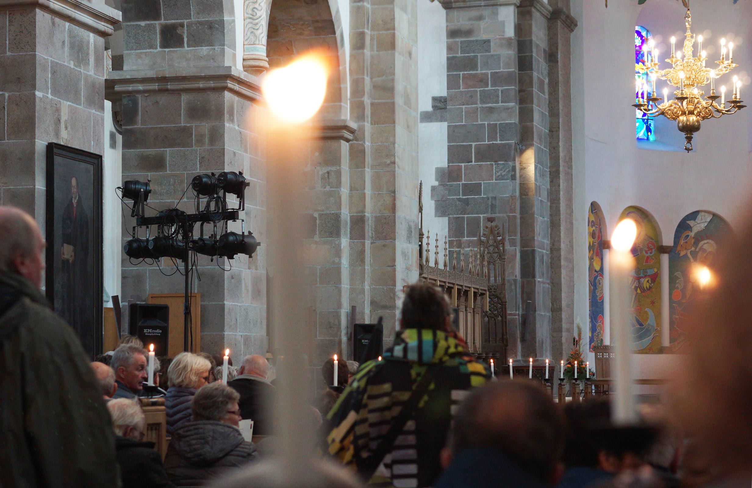 Indtryk fra førstedagen på folkemødet i Ribe i anledning af 500 året for revolutionen.