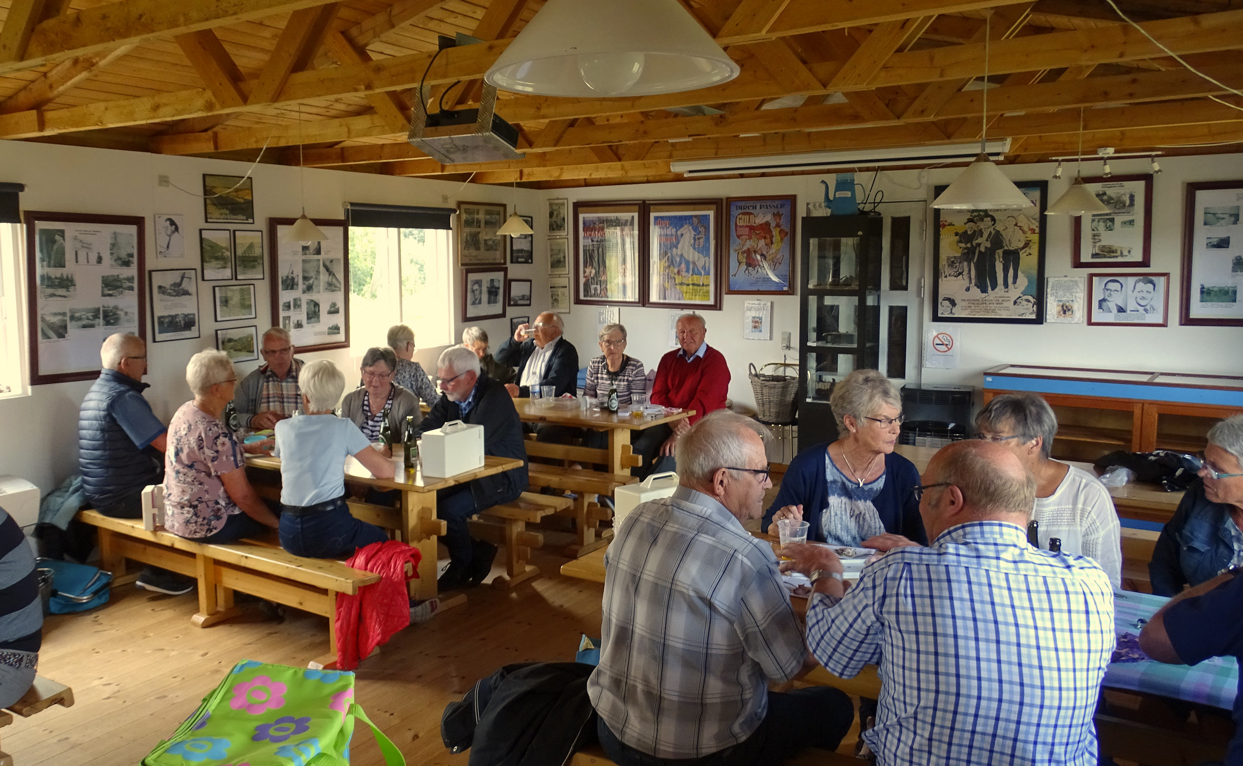 Slagteriets seniorklub på udflugt til Søby Brunkulslejer
