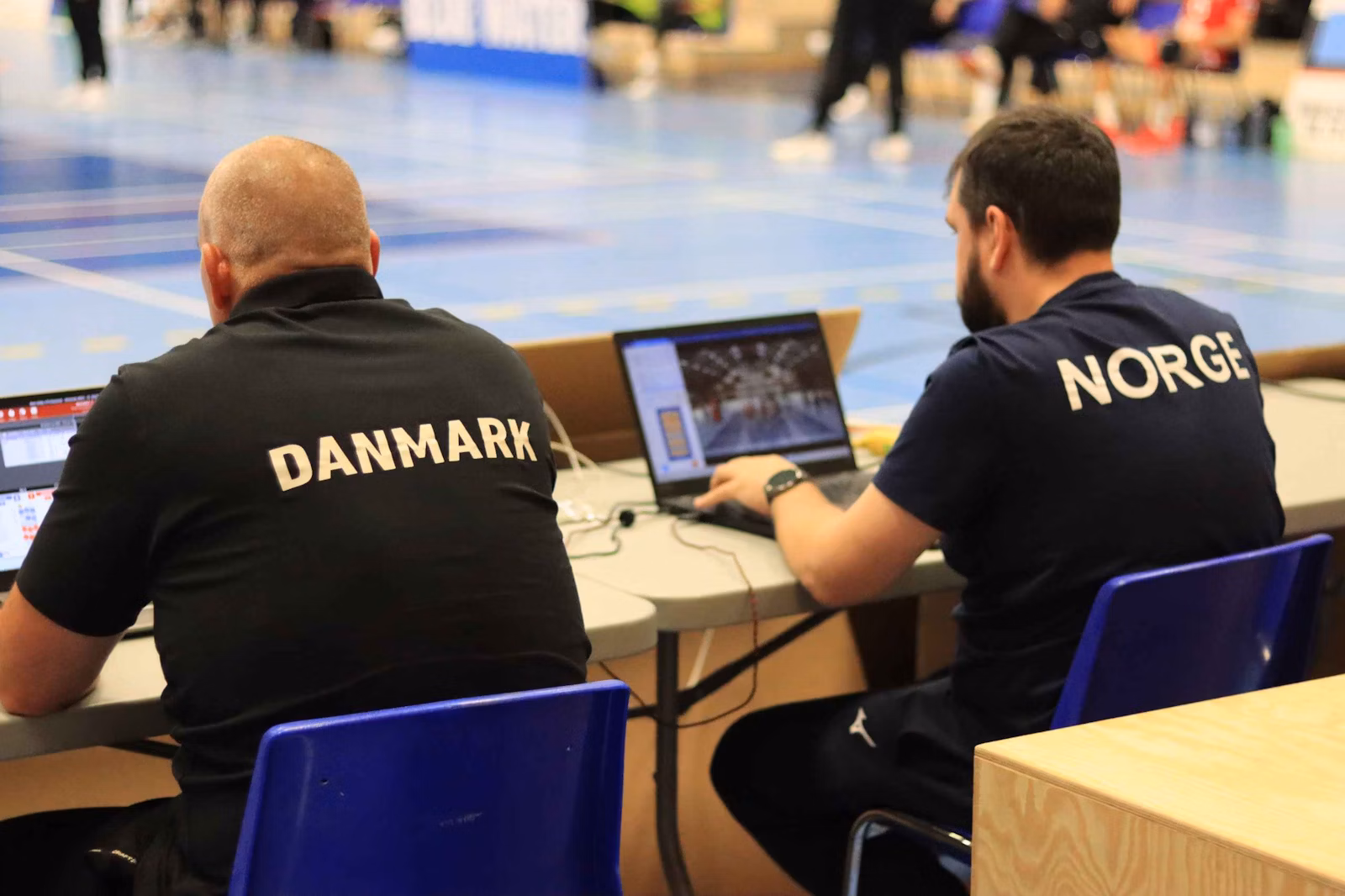 Danmark vinder nervepirrende åbning