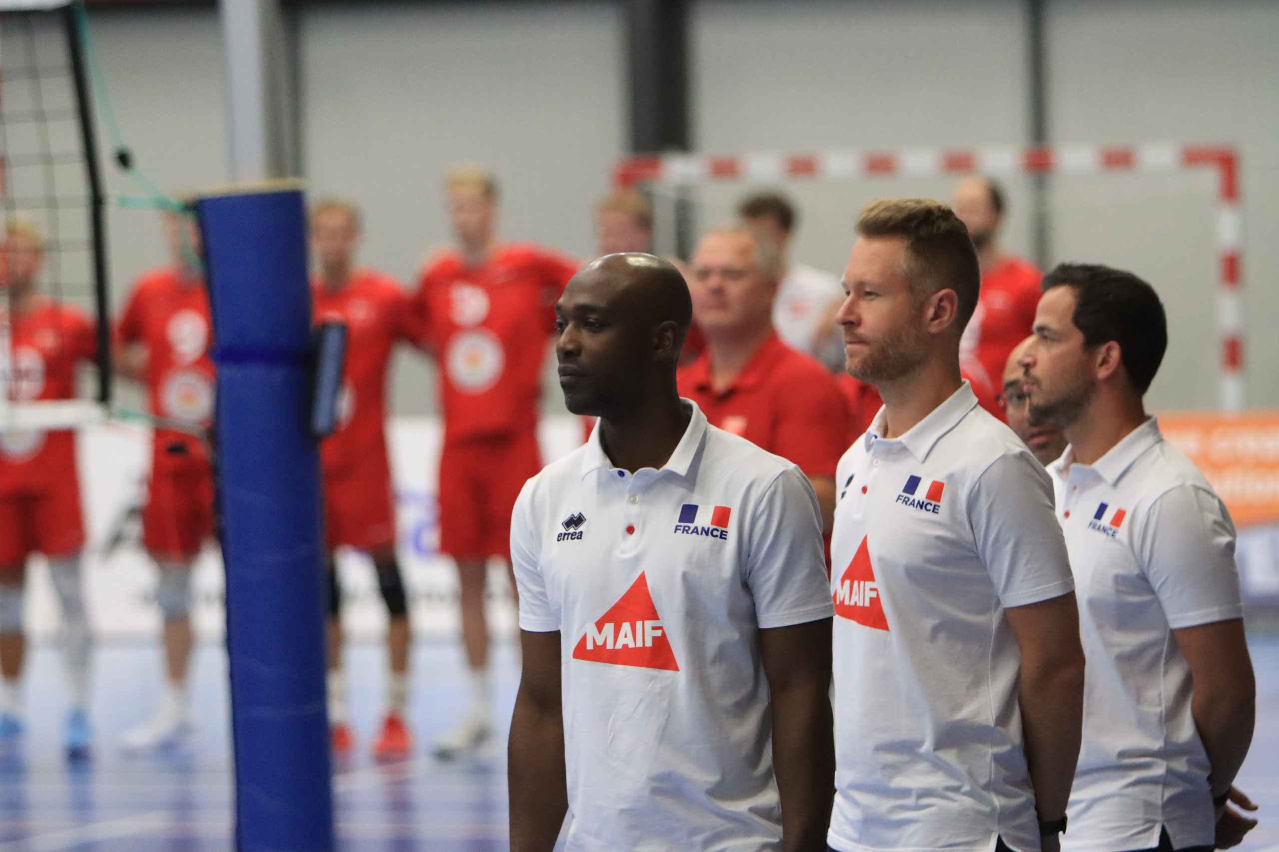 Danmark vinder nervepirrende åbning