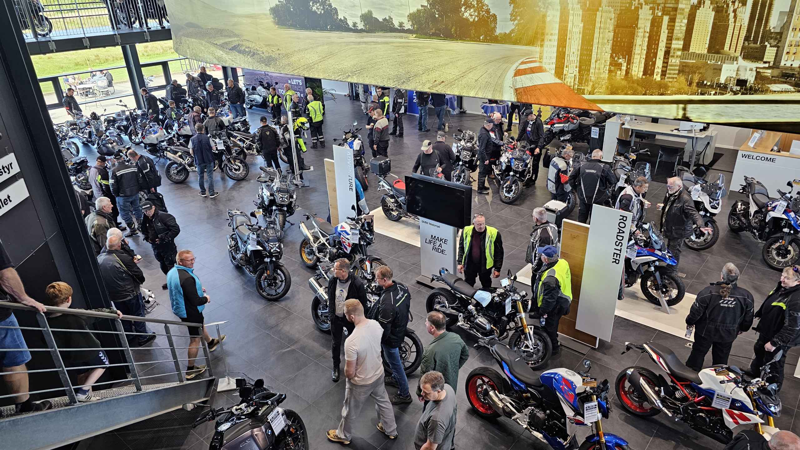 bød Xpedit BMW Motorrad forhandler i Ølgod velkommen til et åbent hus-arrangement.