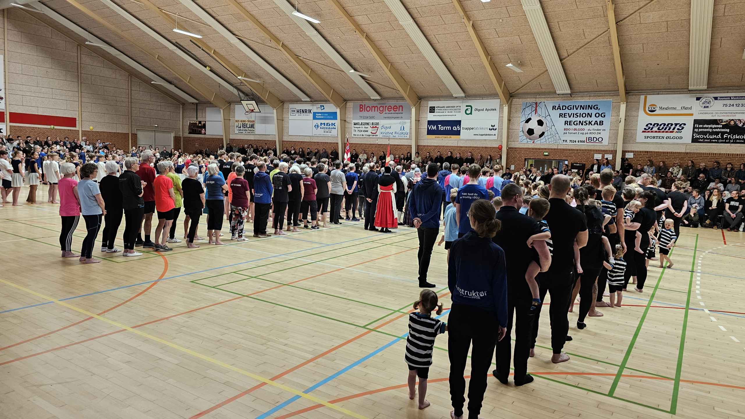 Fra årets Gymnastikopvisning 2025 og ØGU-prisen i Ølgod Hallerne