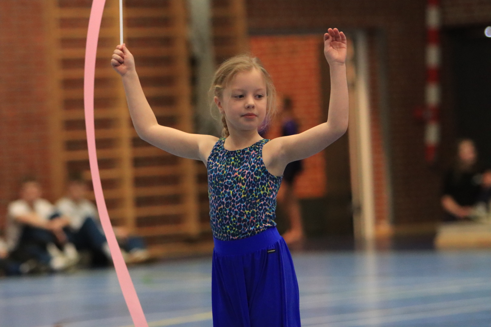 Mini Dancers Fra Outrup Strålede