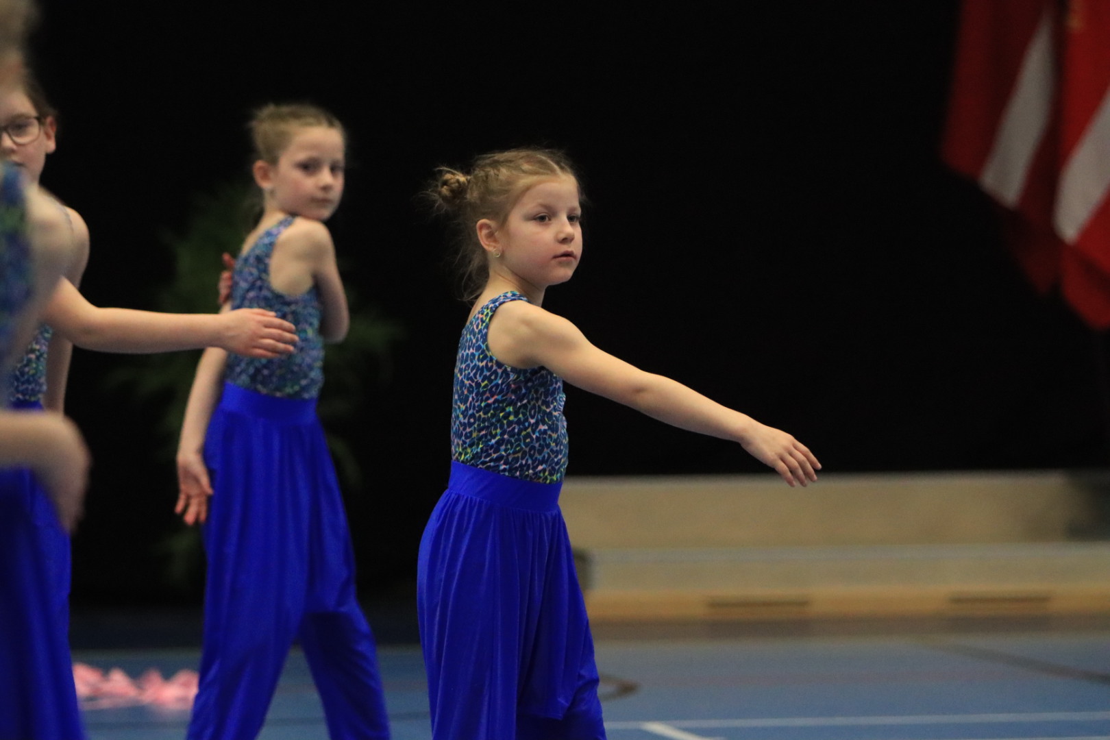 Mini Dancers Fra Outrup Strålede