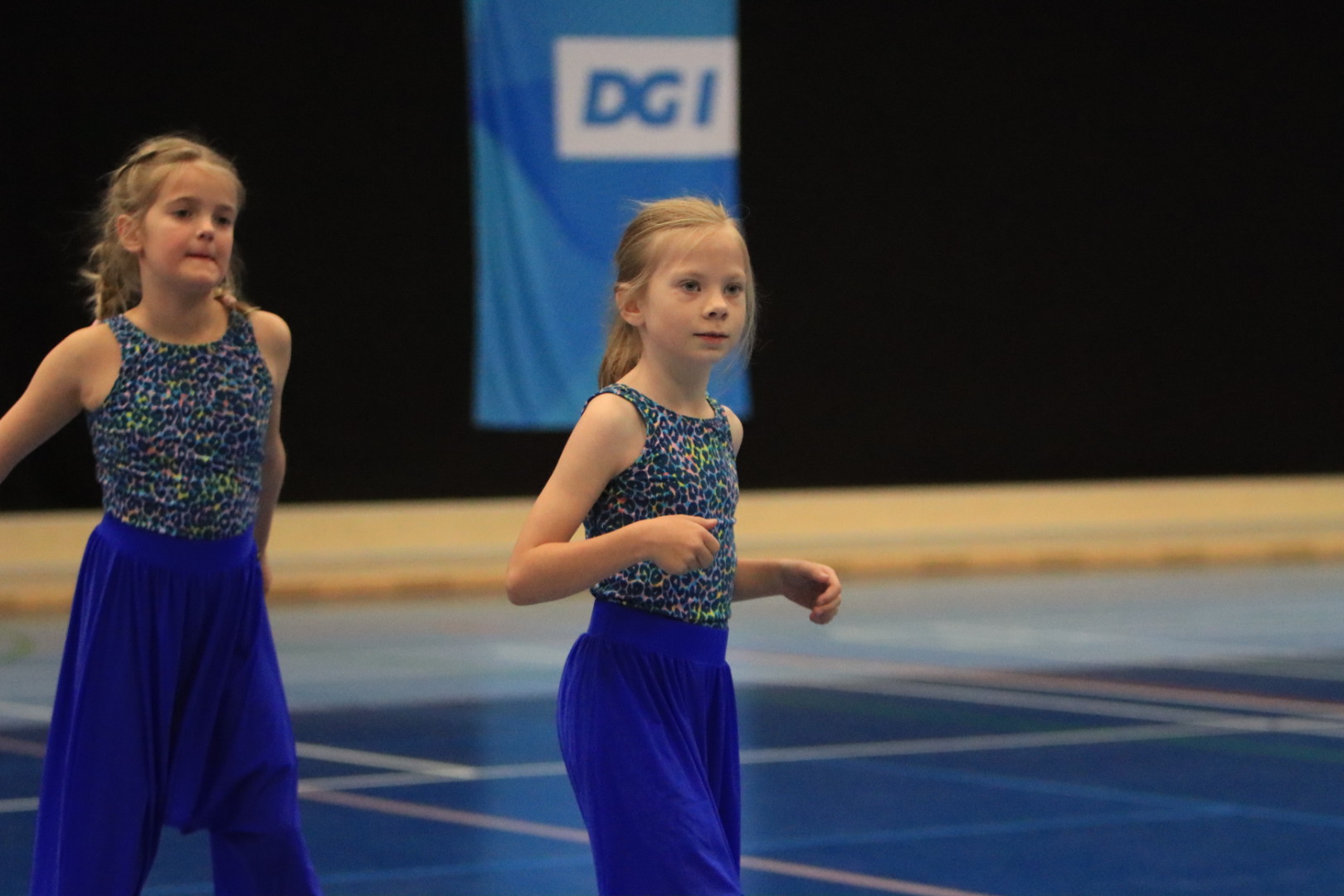Mini Dancers Fra Outrup Strålede