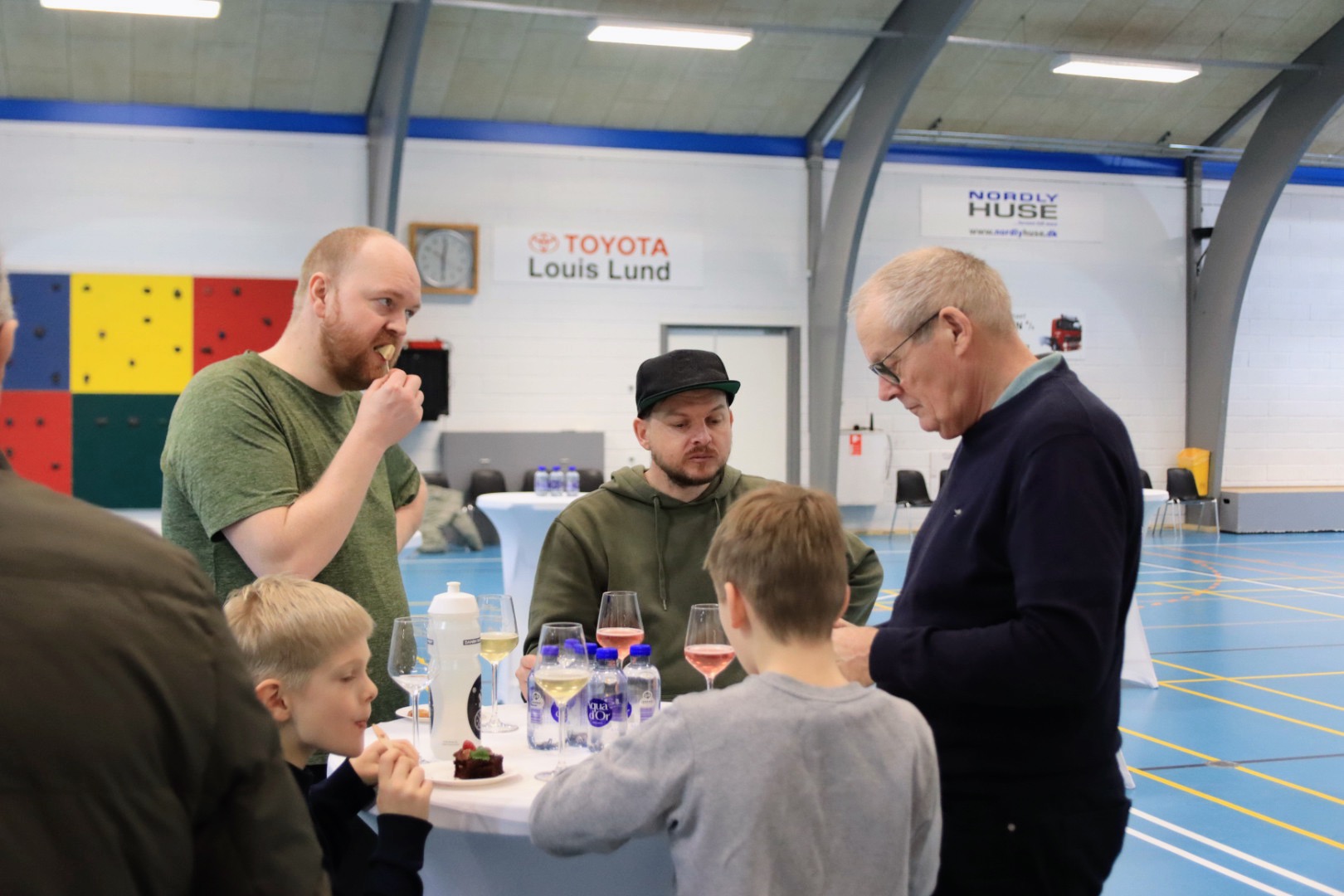 Billum Hallen åbner nye Padelbaner