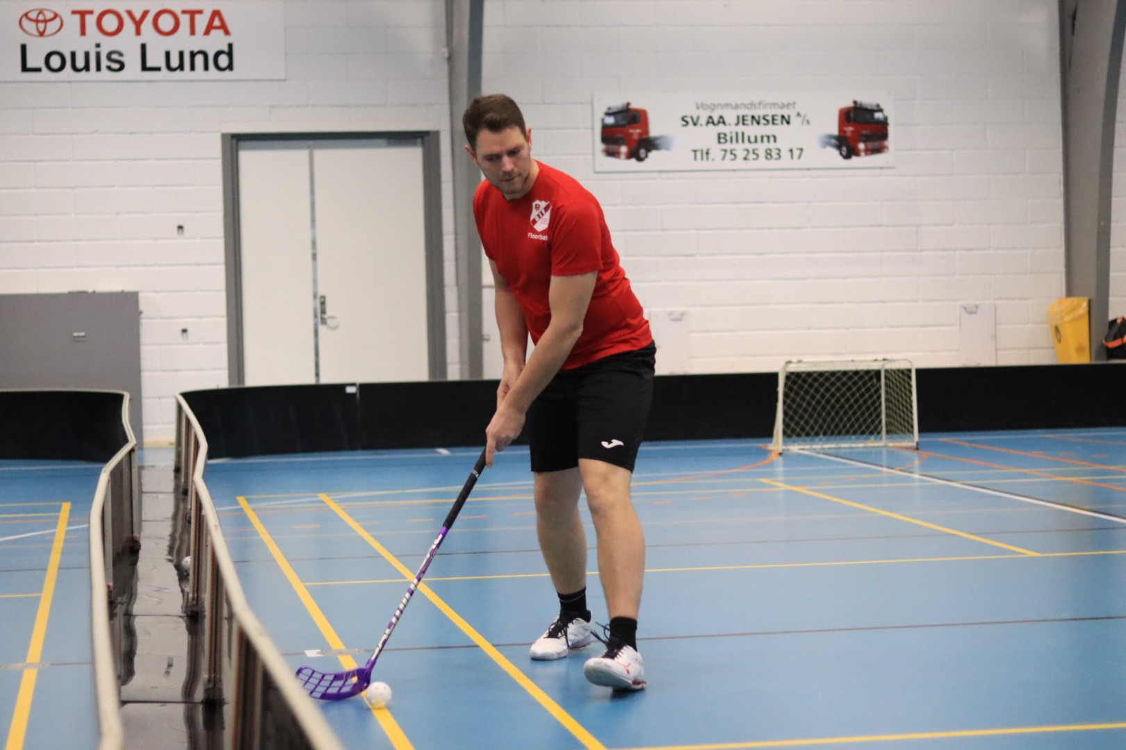 Floorball-spillere samles til stævne i Billum