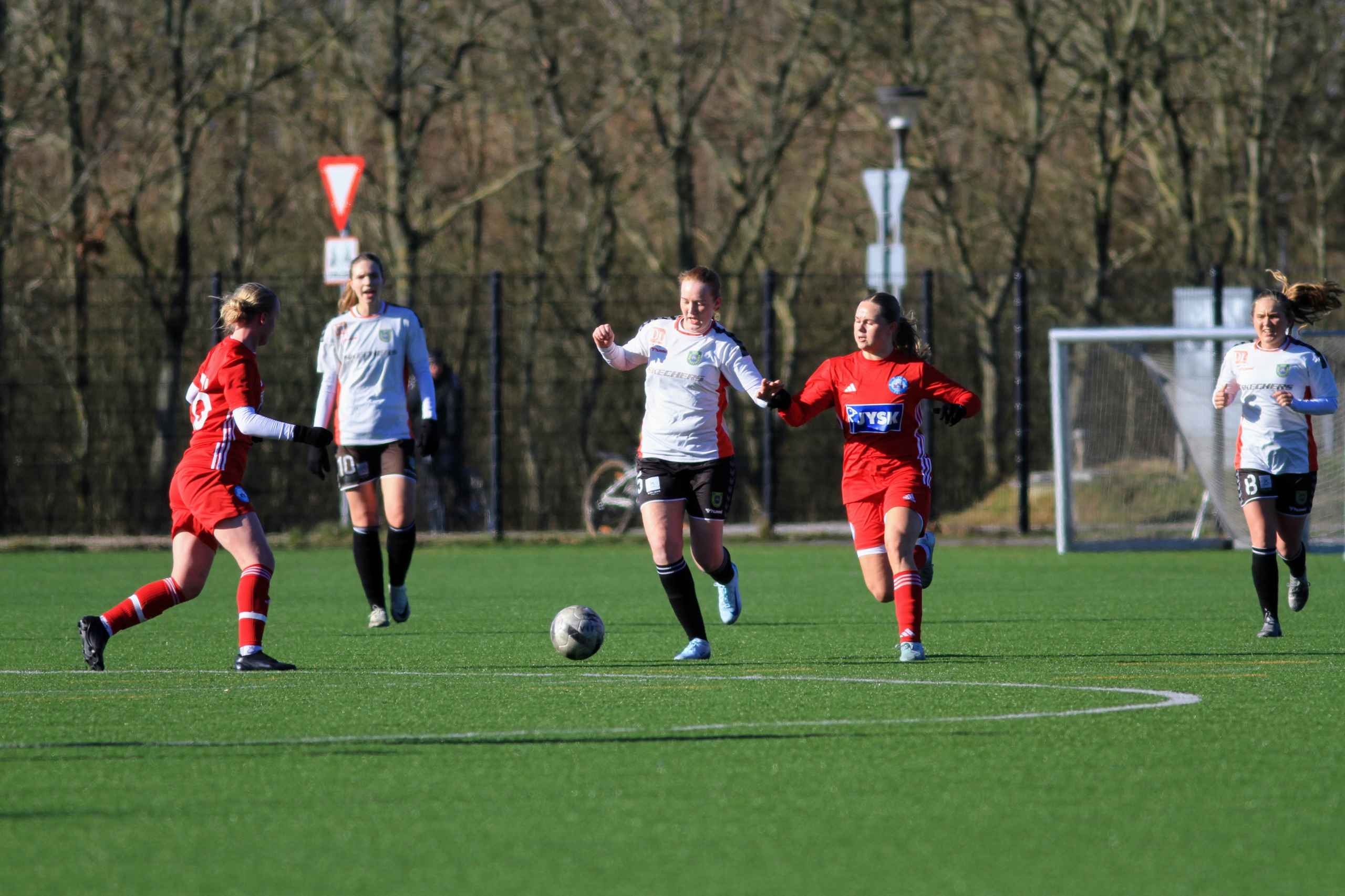 Varde IF Kvinder spiller  uafgjort 2-2