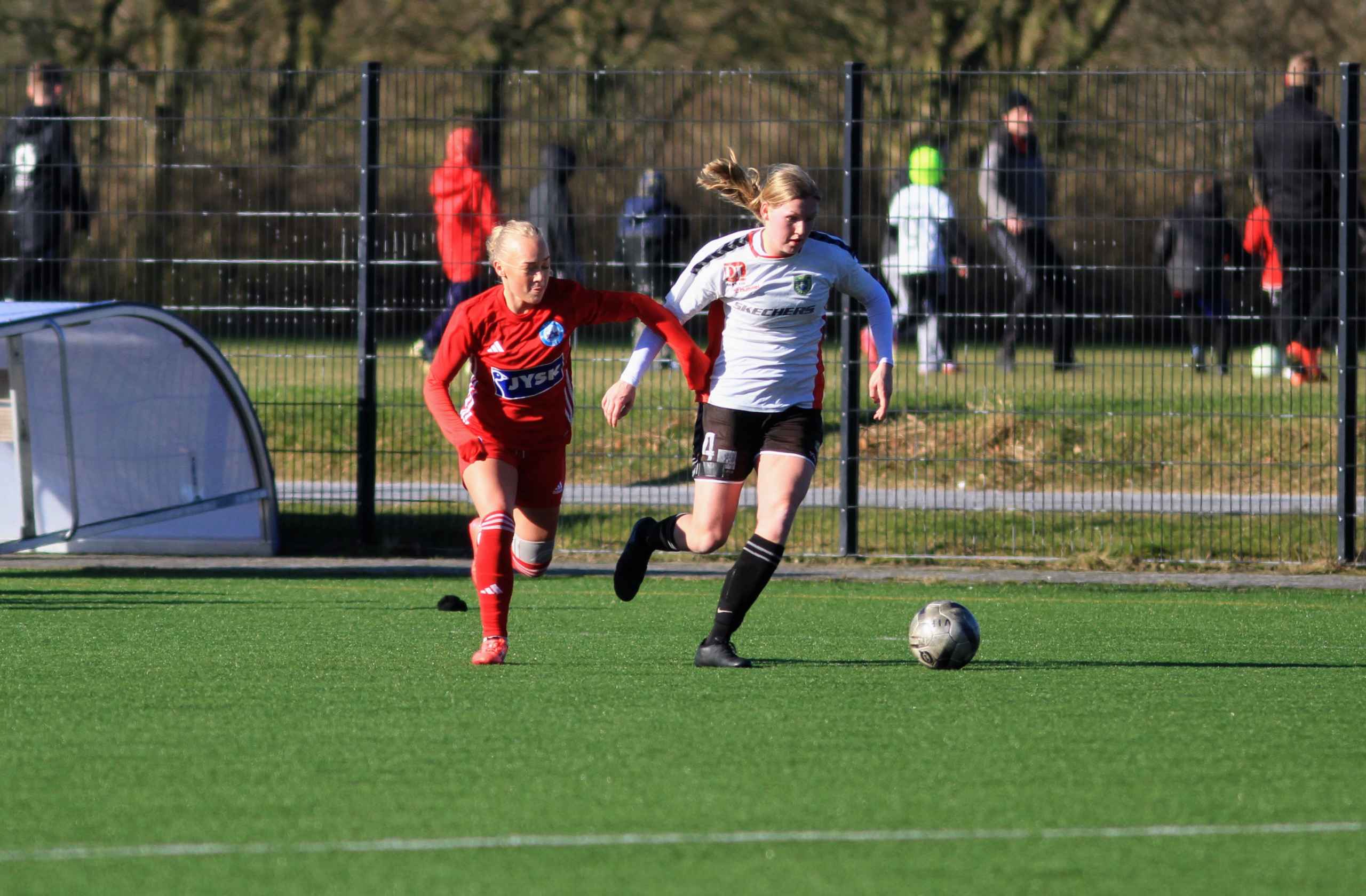 Varde IF Kvinder spiller  uafgjort 2-2