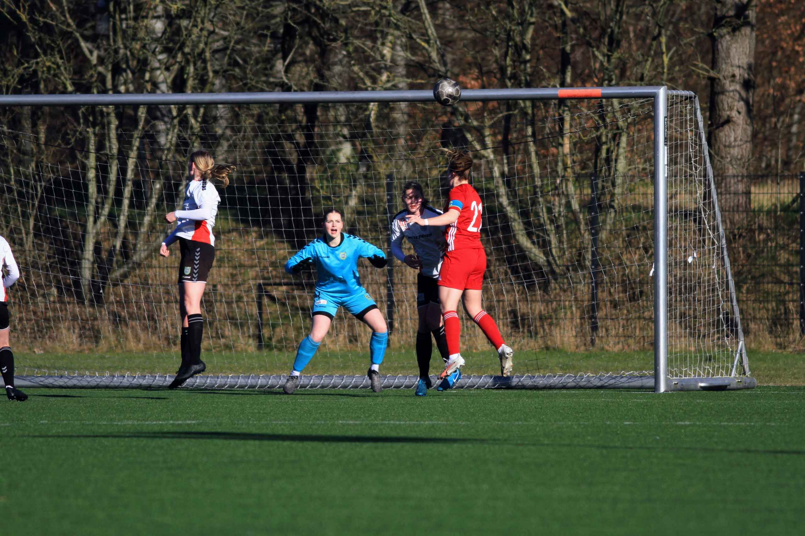 Varde IF Kvinder spiller  uafgjort 2-2
