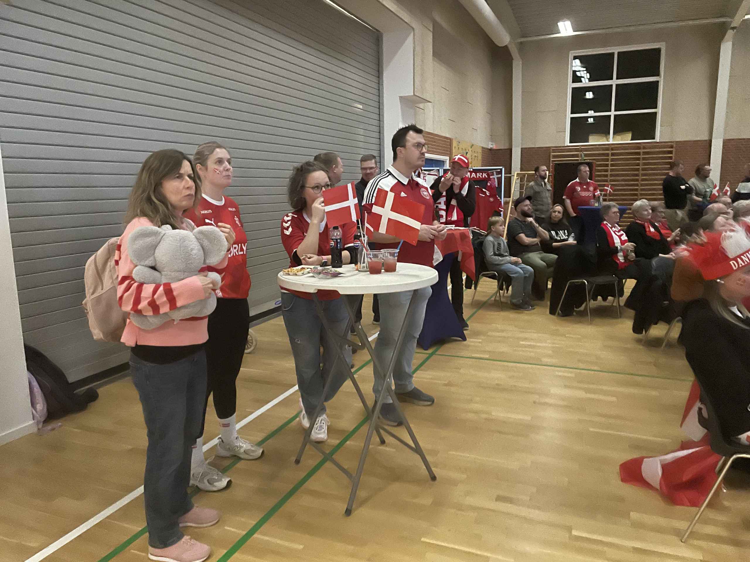 Stor Tilslutning Til VM-fest i Outrup