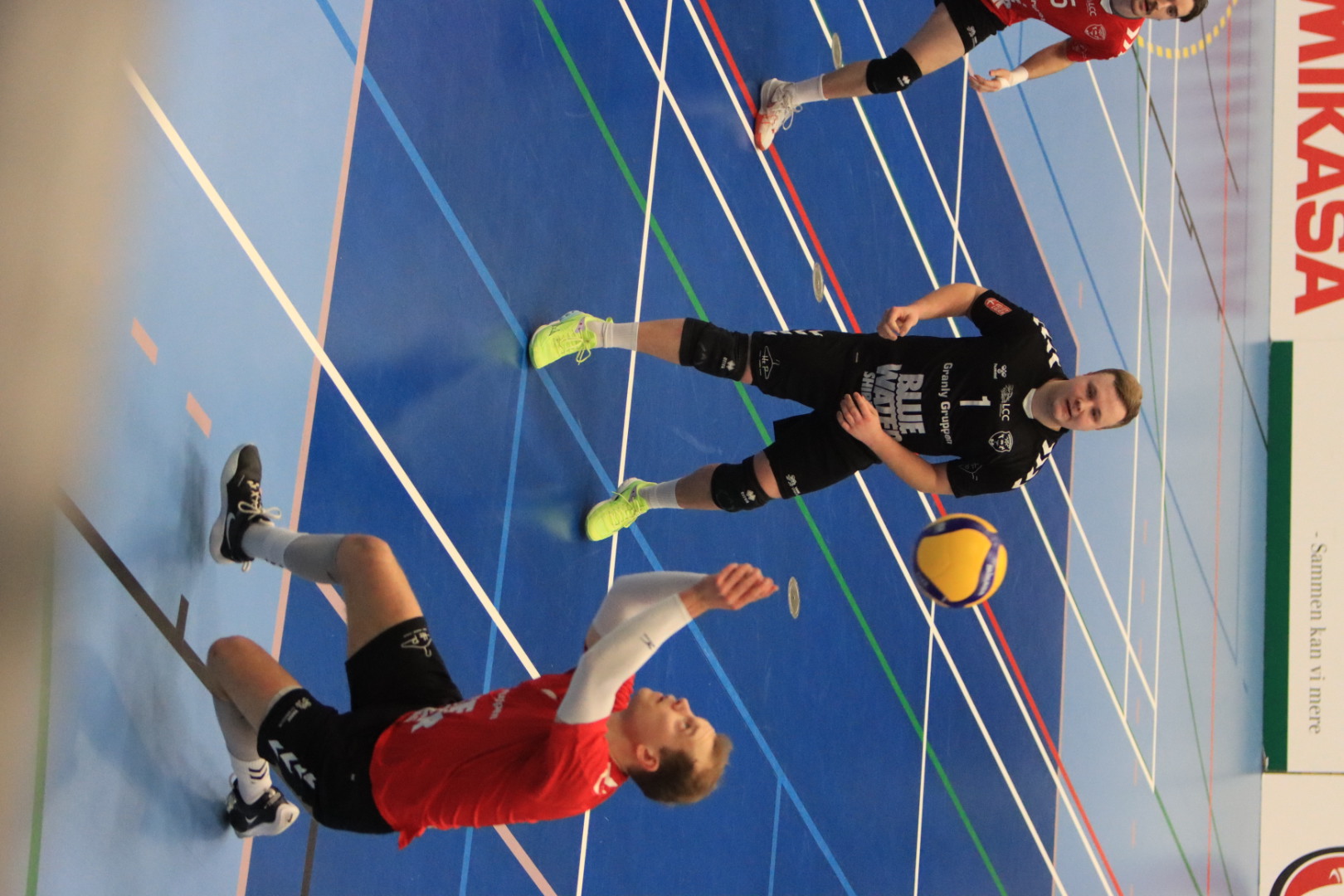 Nordenskov triumferer i tæt volleyballkamp