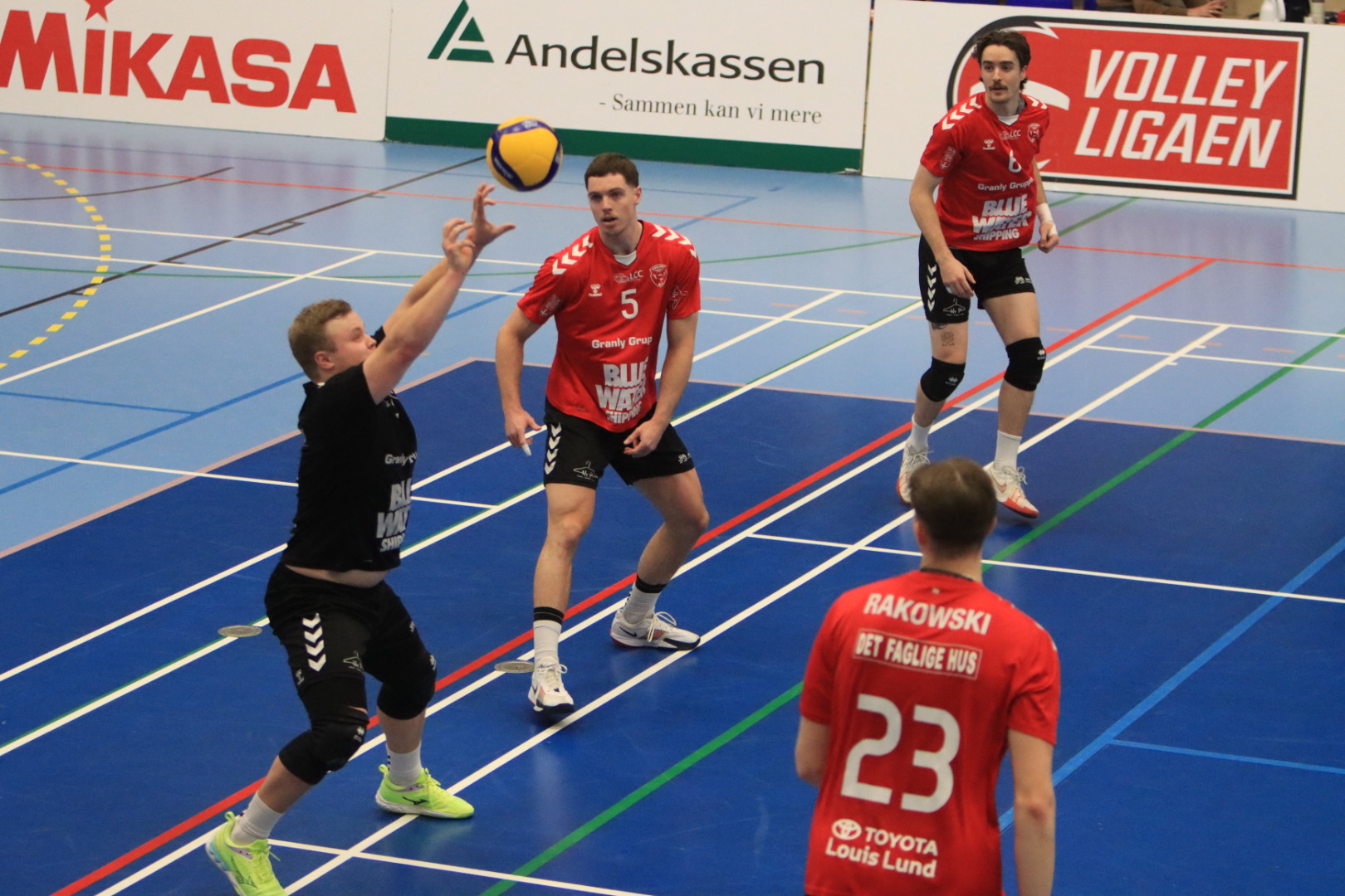 Nordenskov triumferer i tæt volleyballkamp