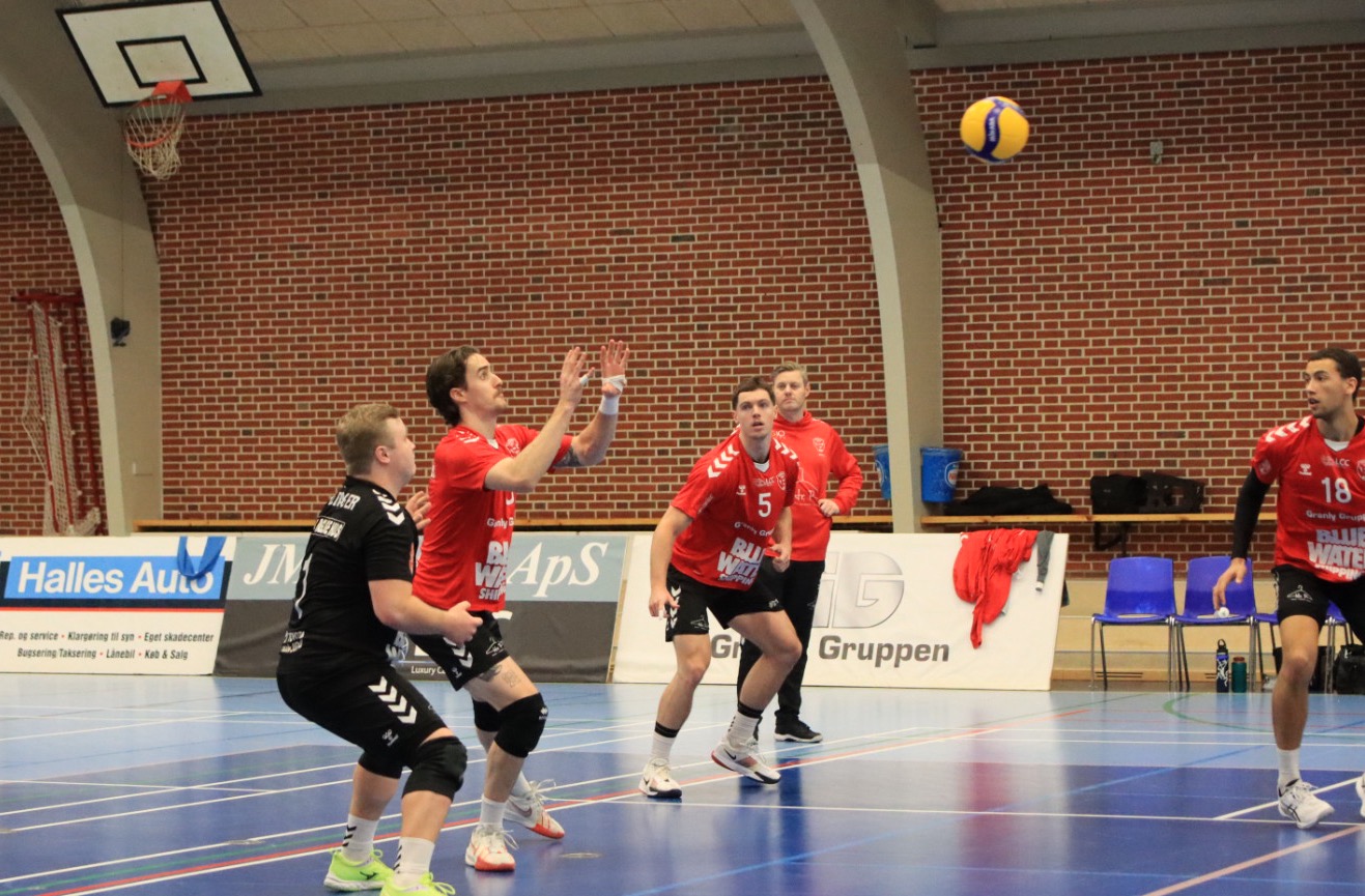 Nordenskov triumferer i tæt volleyballkamp