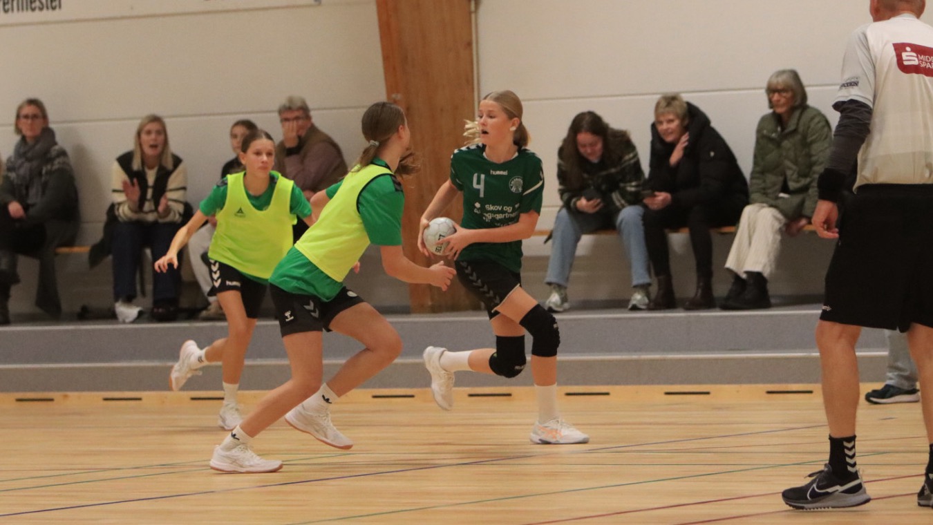 Blåbjergs U-13-piger topper rækken