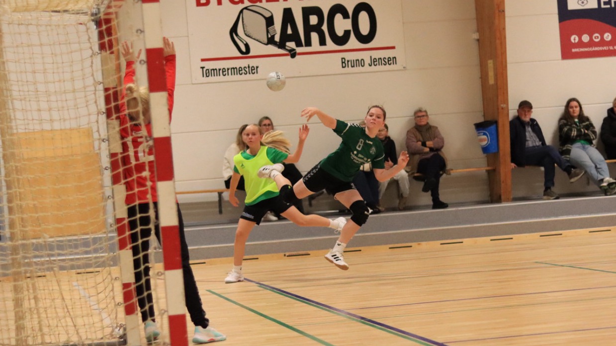 Blåbjergs U-13-piger topper rækken
