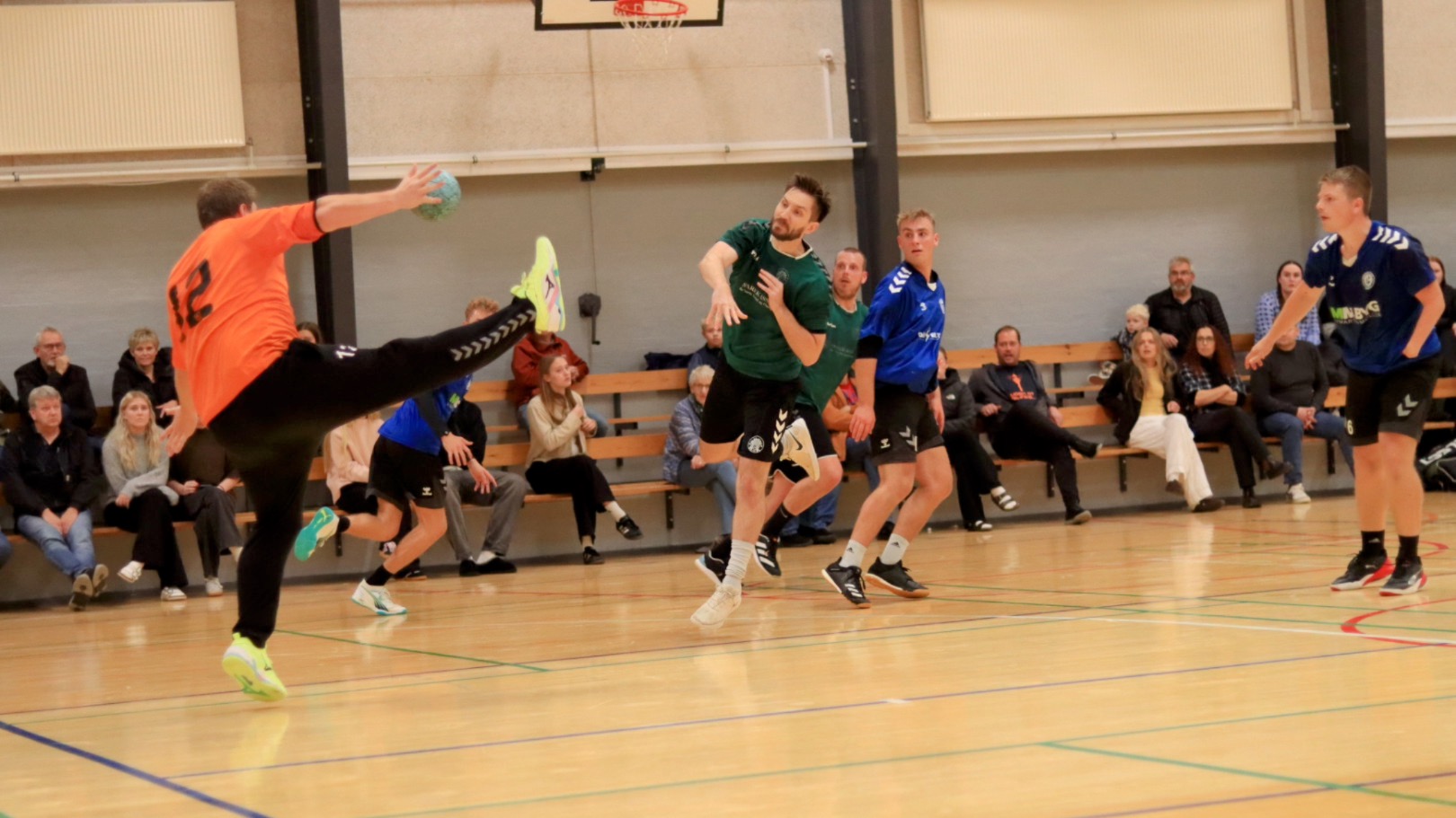 Begge Blåbjerg Hold Led Nederlag