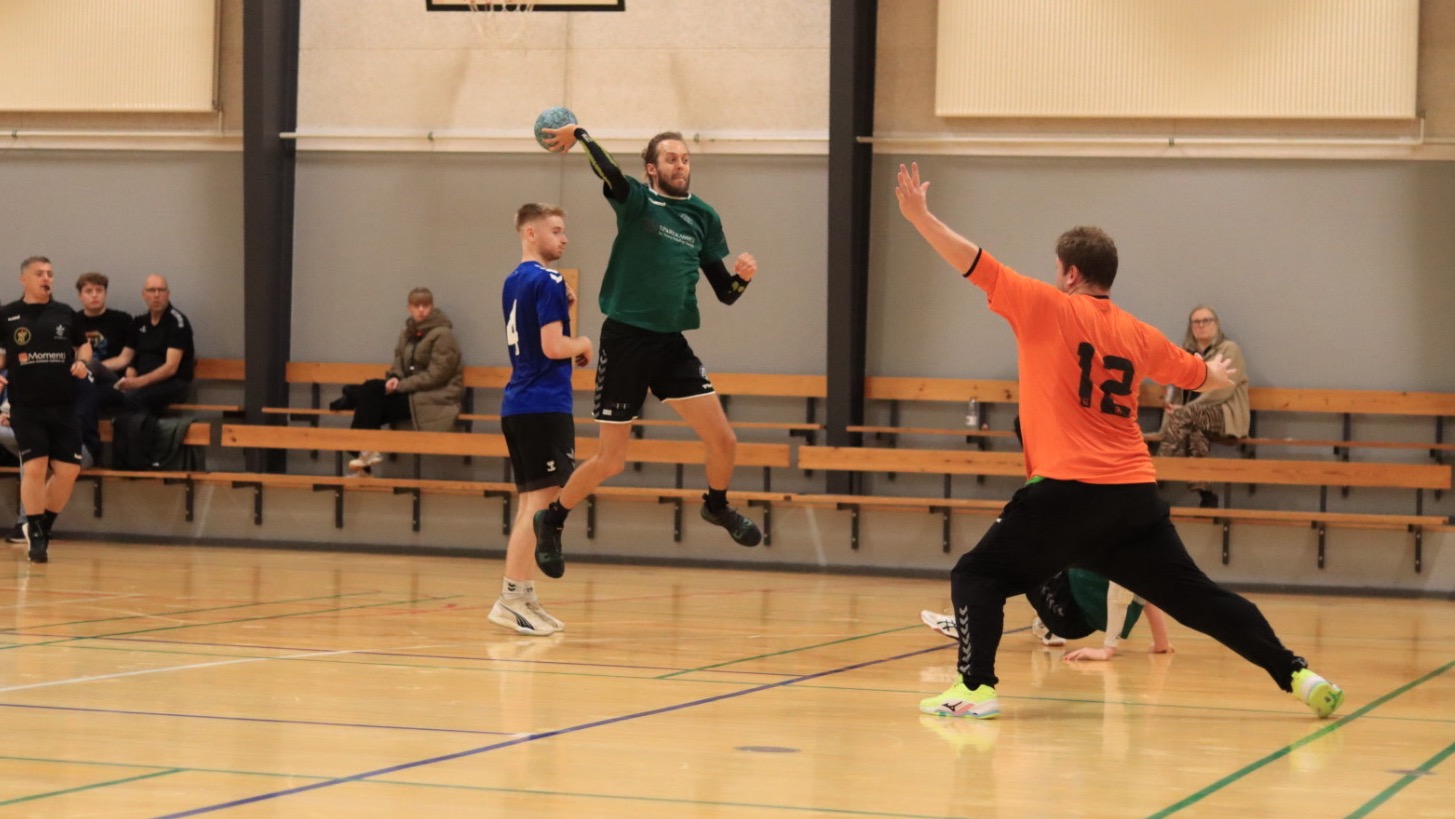 Begge Blåbjerg Hold Led Nederlag