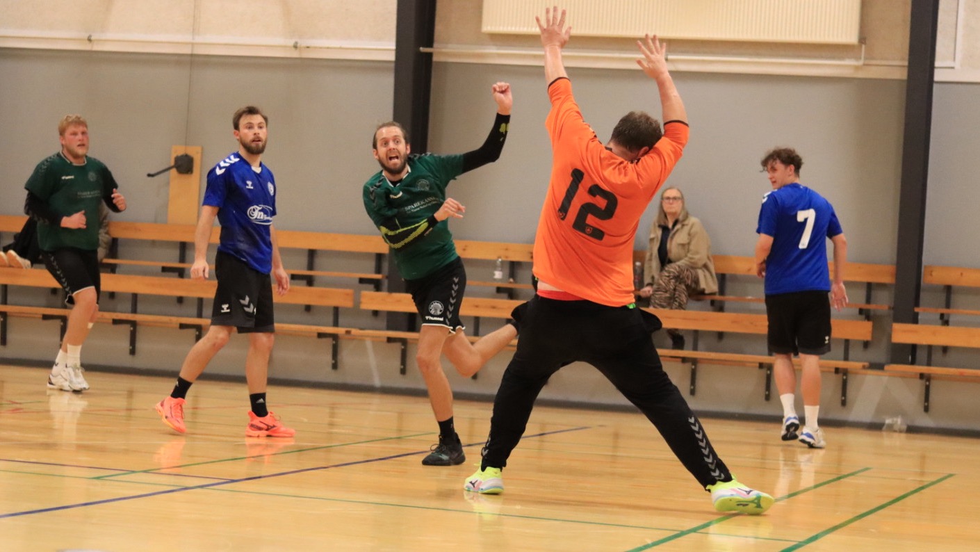 Begge Blåbjerg Hold Led Nederlag