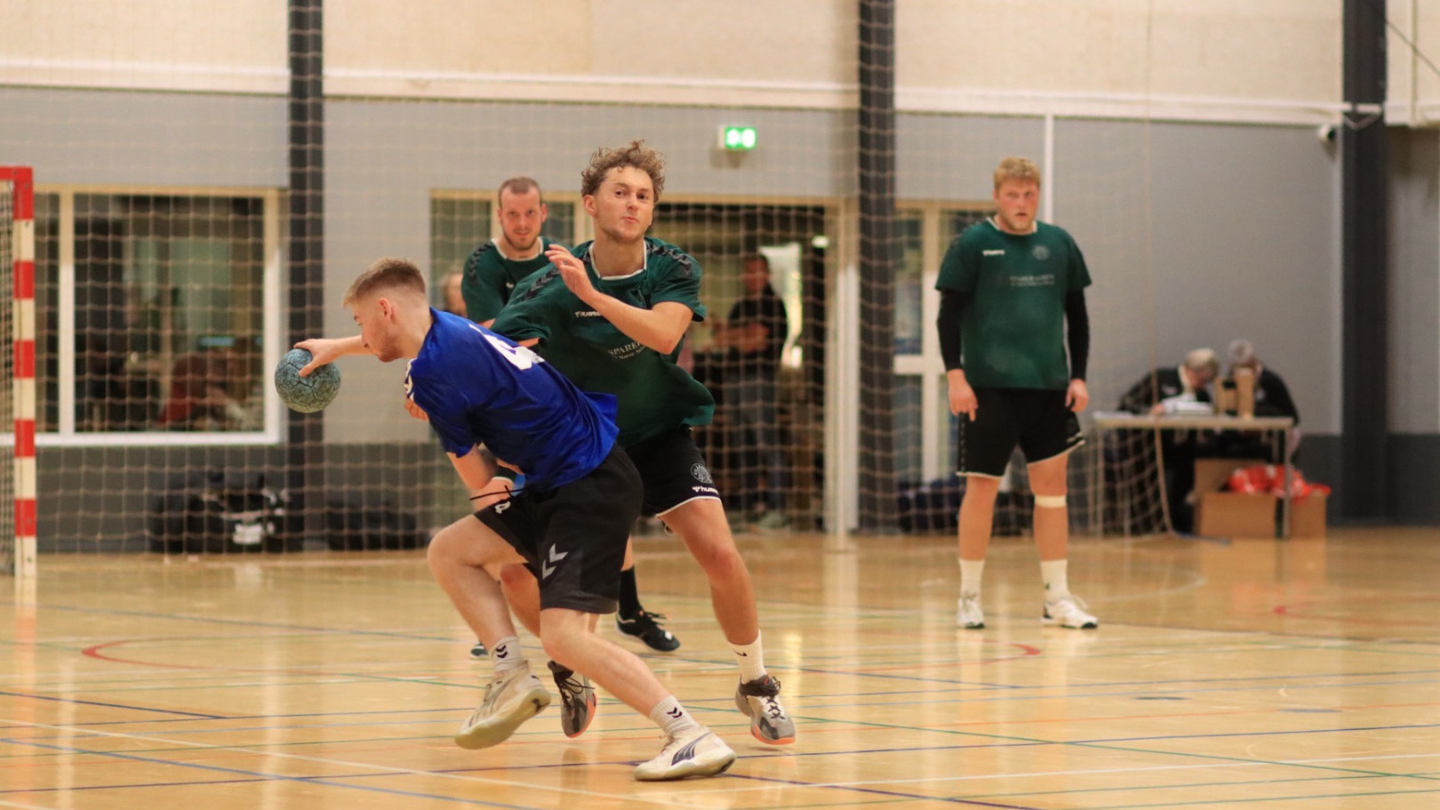 Begge Blåbjerg Hold Led Nederlag