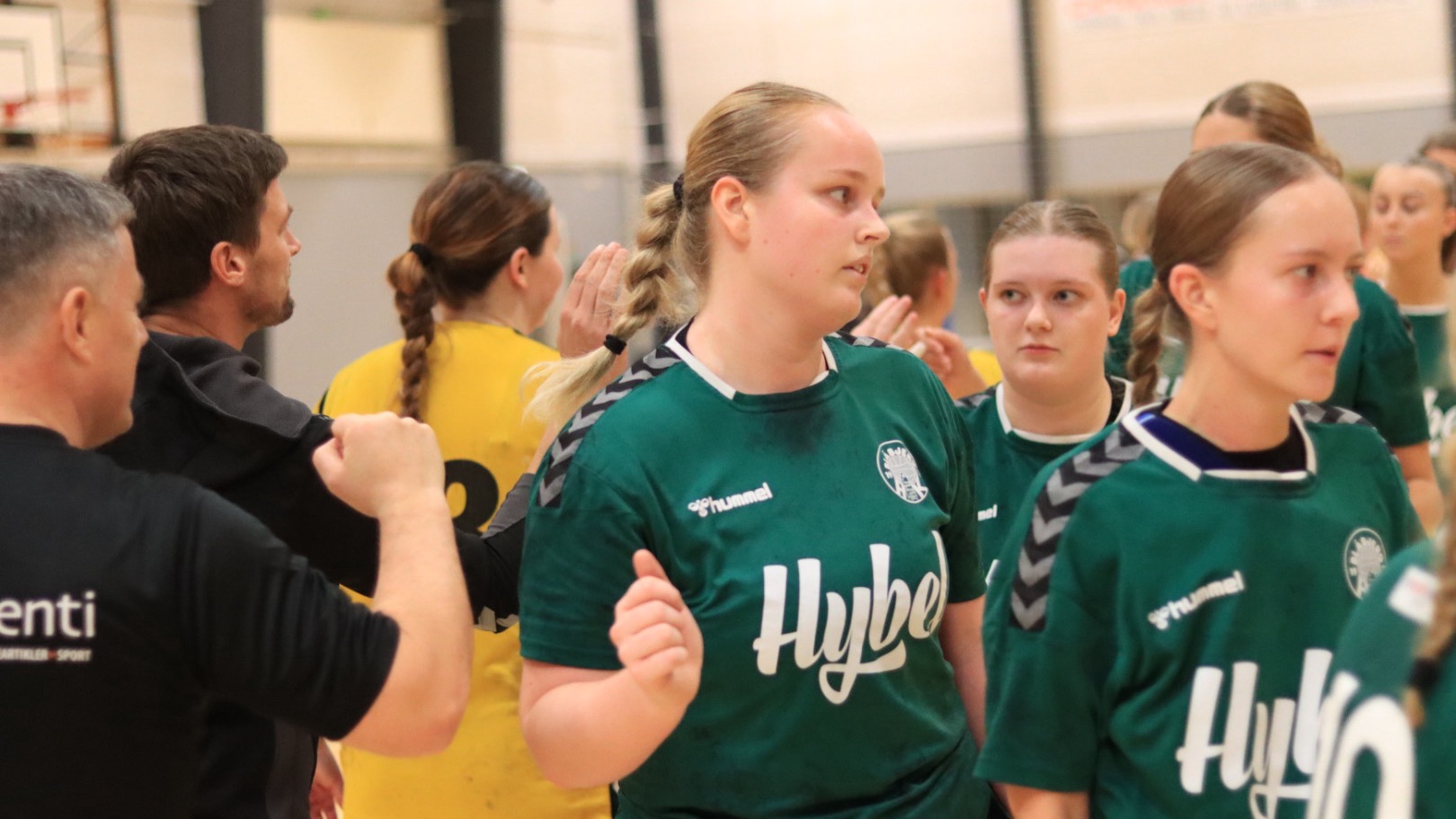 Begge Blåbjerg Hold Led Nederlag