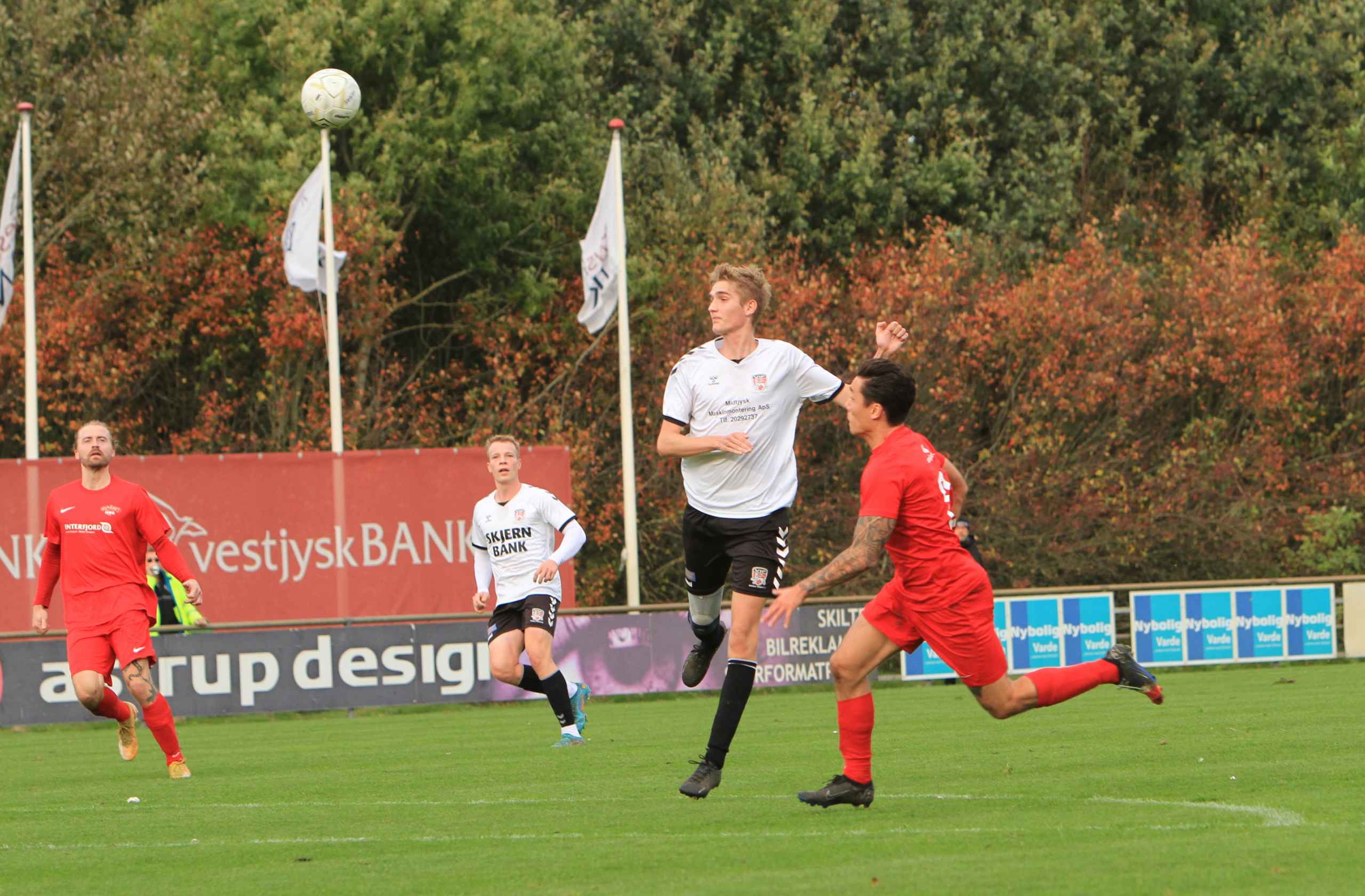 Varde IF taber knebent til topholdet