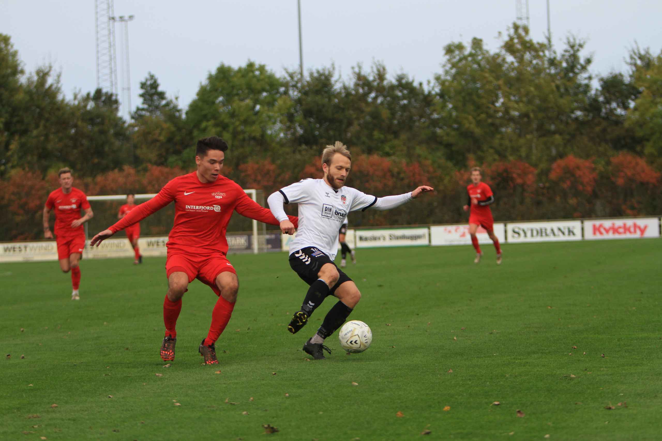 Varde IF taber knebent til topholdet