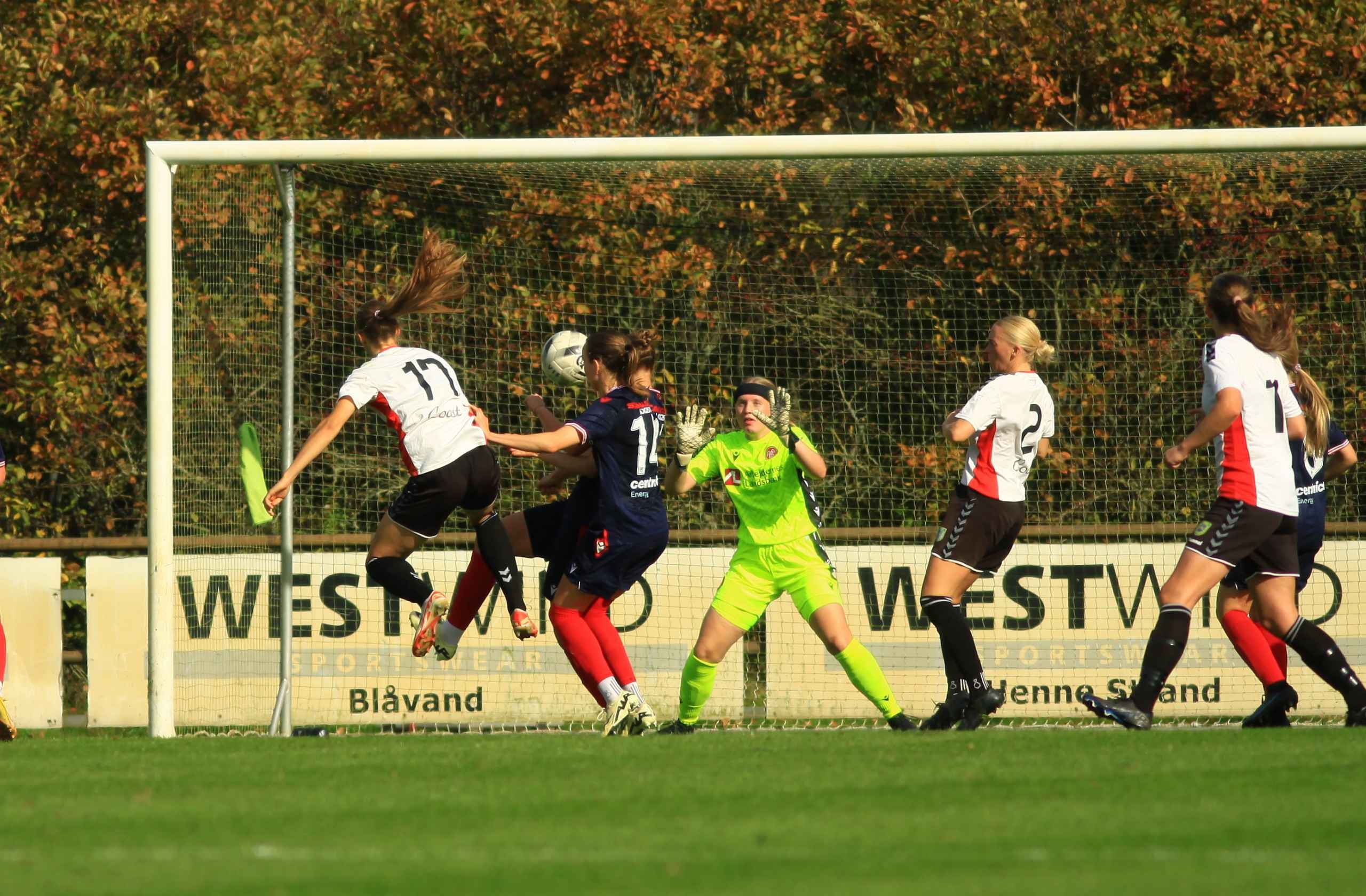 Varde IF vinder over AaB 2-1