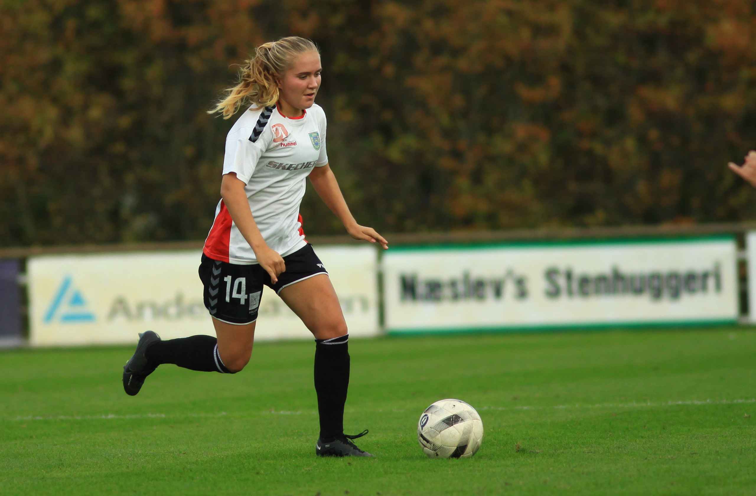 Varde IF vinder over AaB 2-1