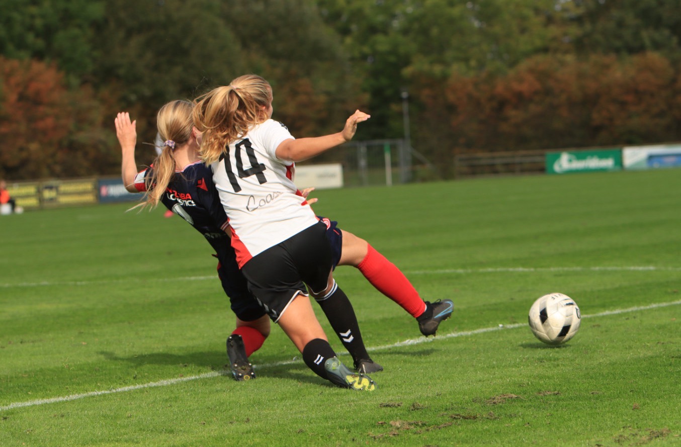 Varde IF vinder over AaB 2-1