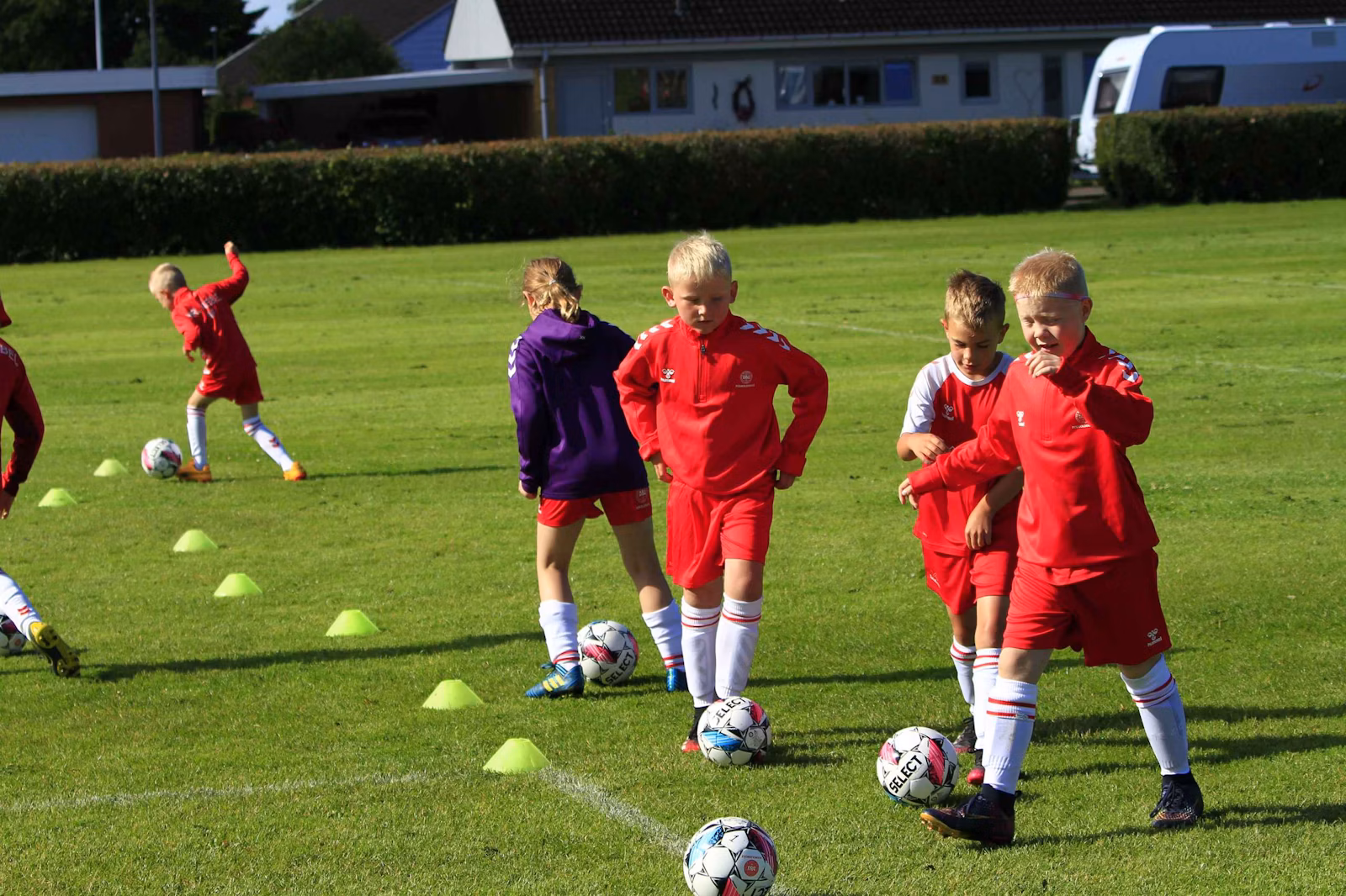 Startskud på DBU fodboldskole i Outrup